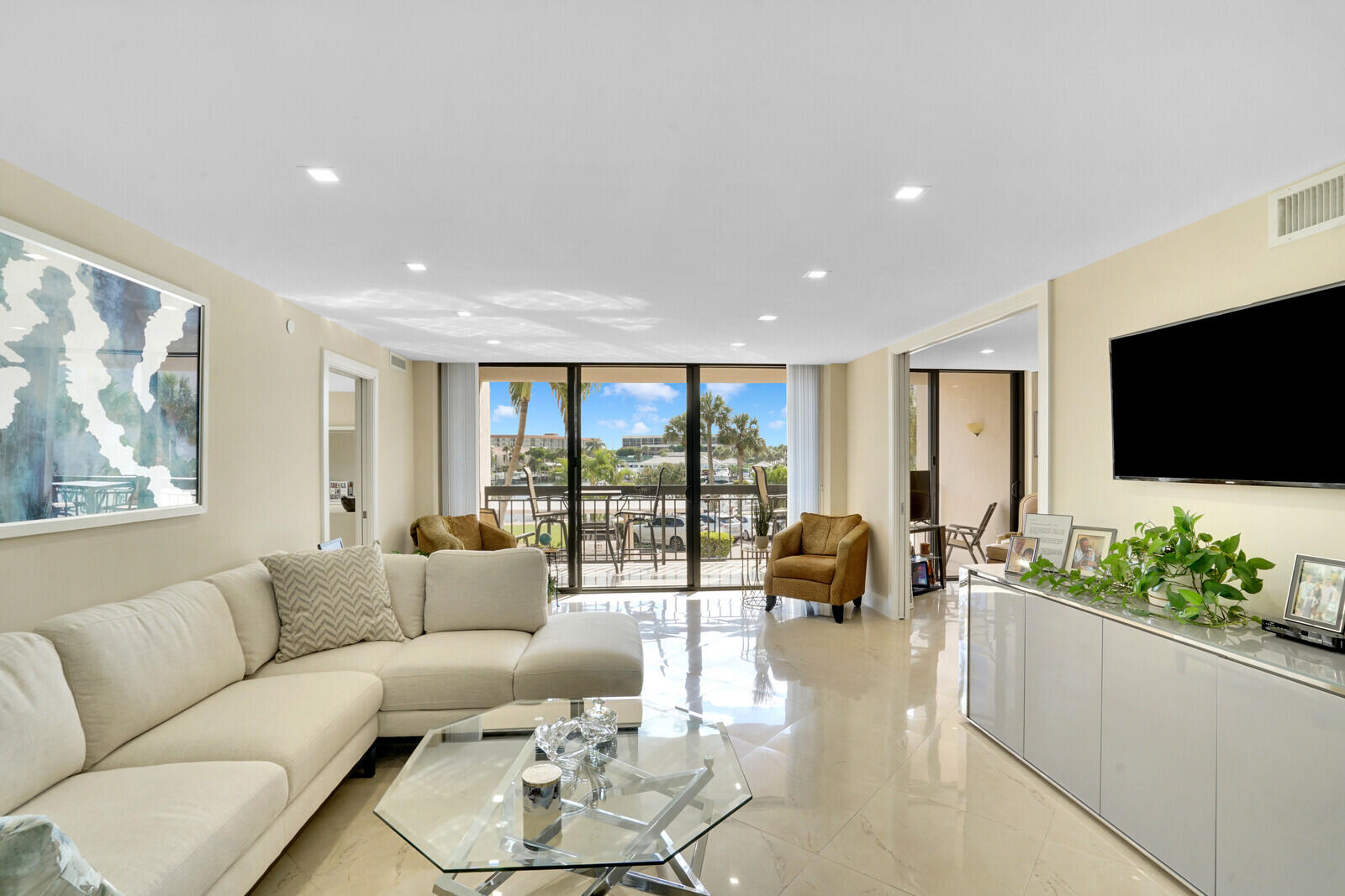 2697 N Ocean Boulevard F-205