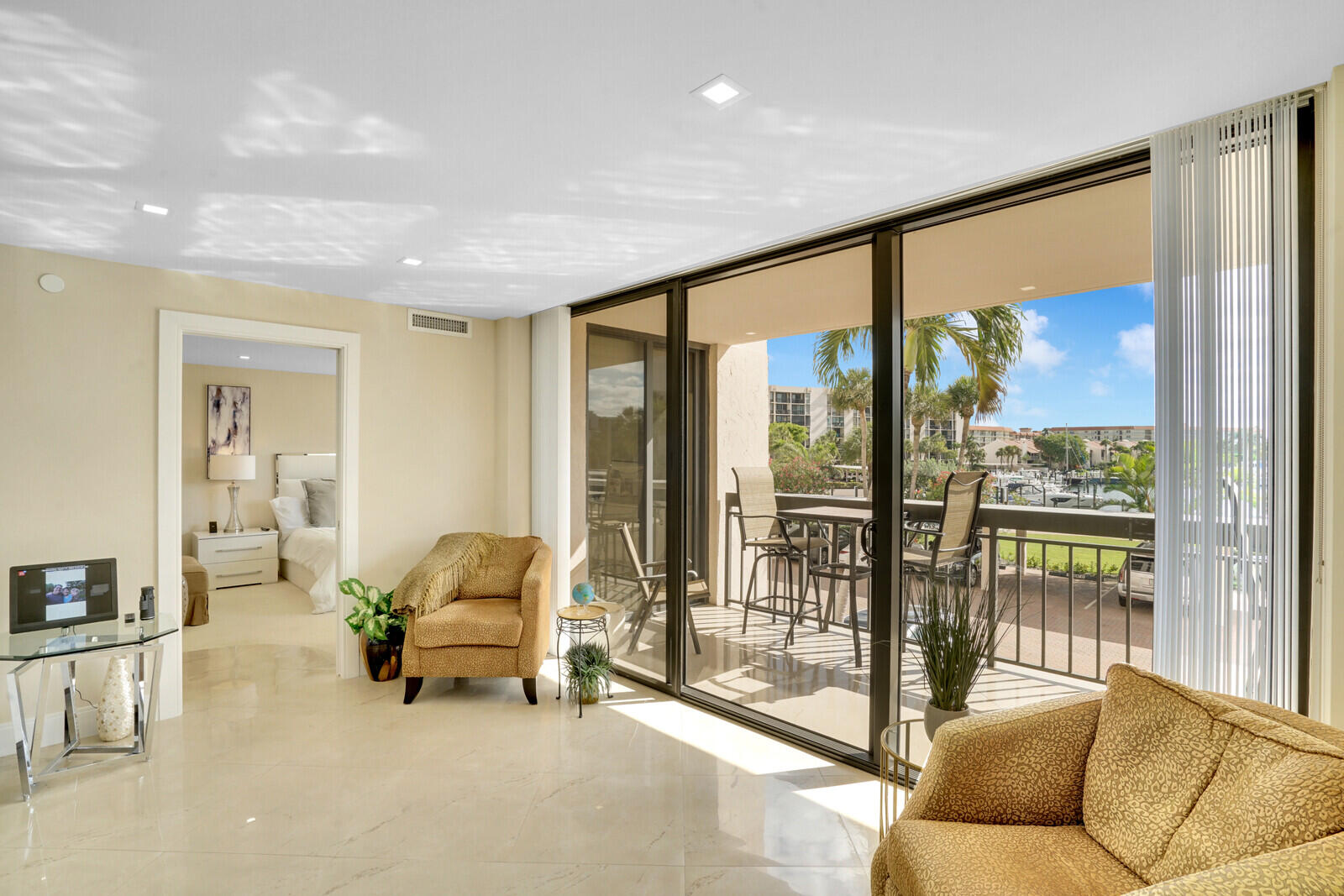 2697 N Ocean Boulevard F-205