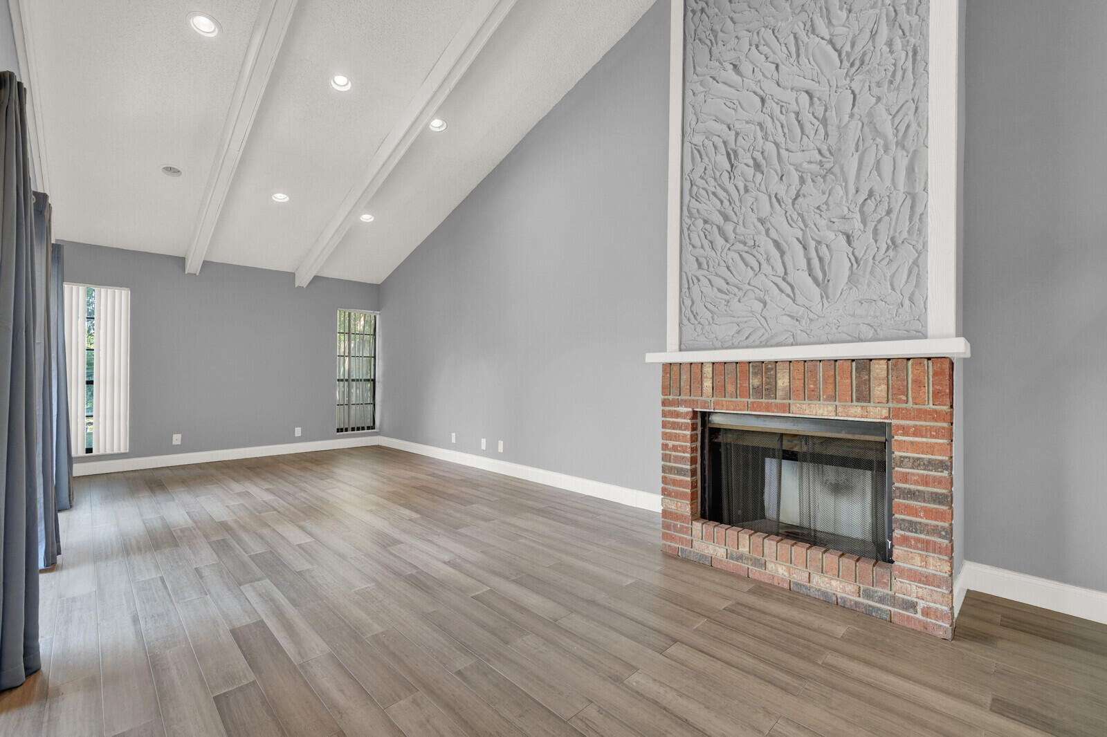 6599 Pond Apple Road