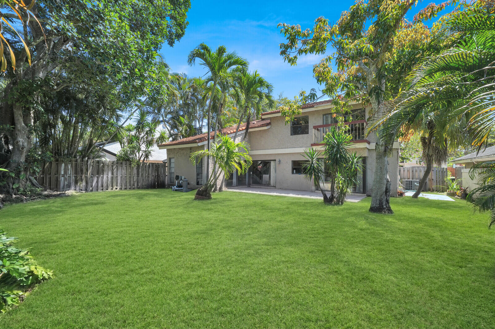 6599 Pond Apple Road