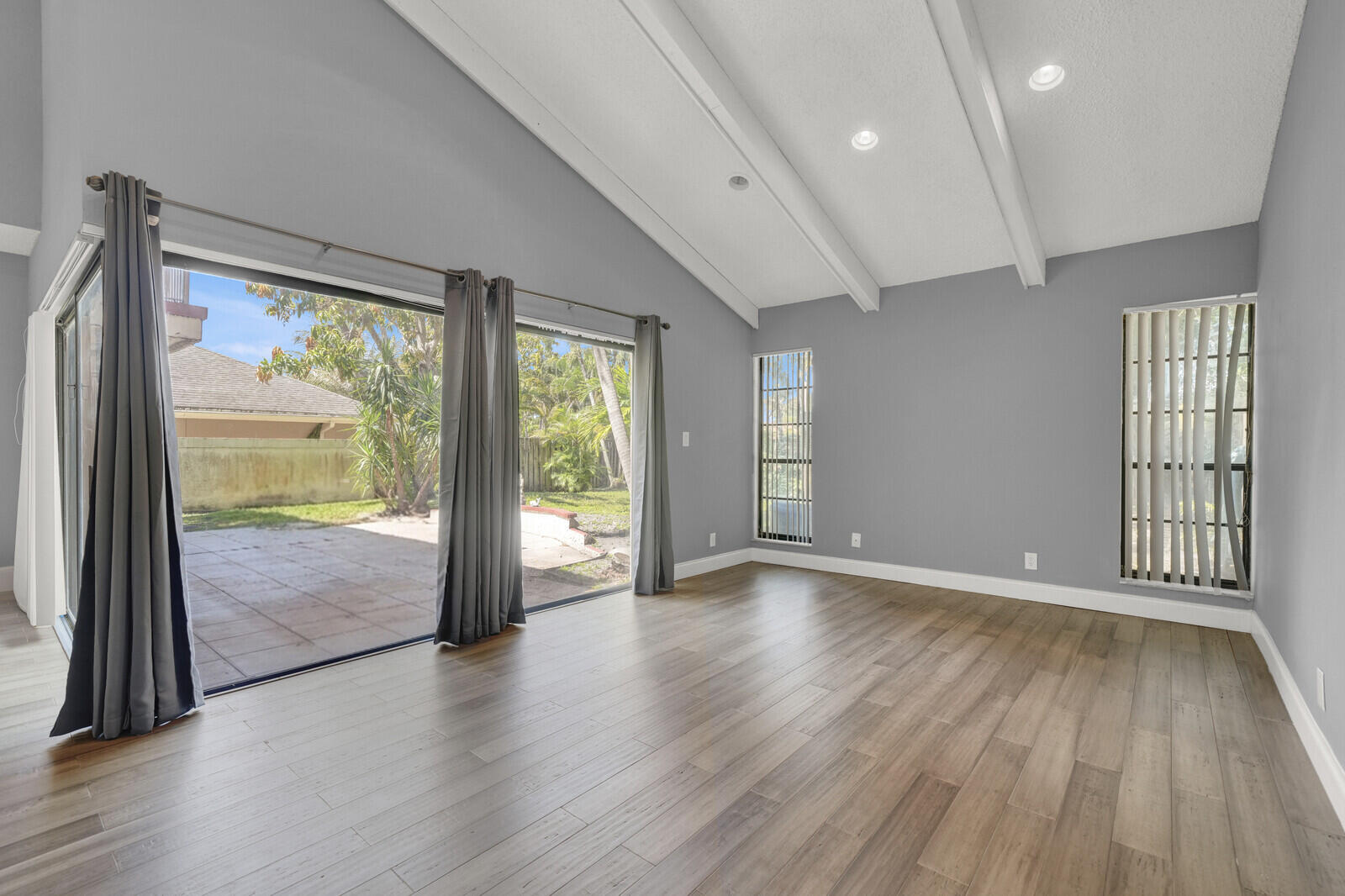 6599 Pond Apple Road