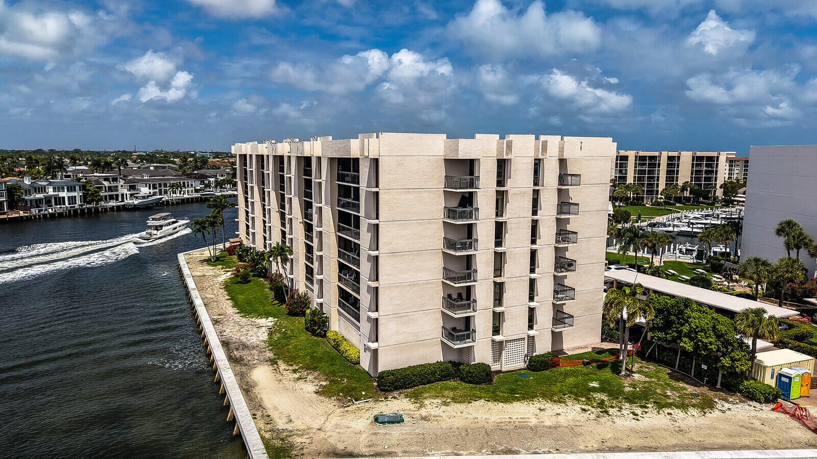 2697 N Ocean Boulevard F-501