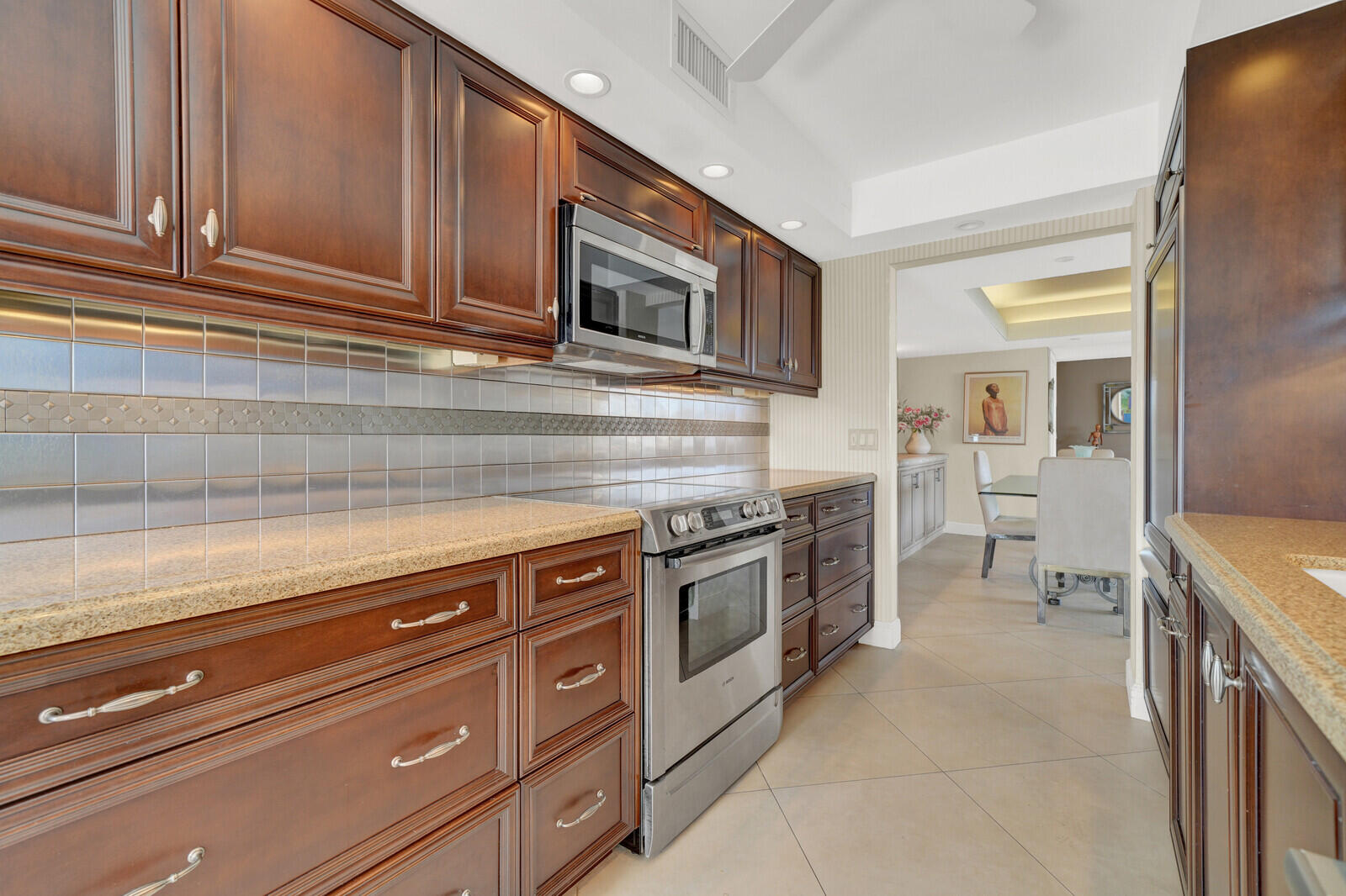 2697 N Ocean Boulevard F-501