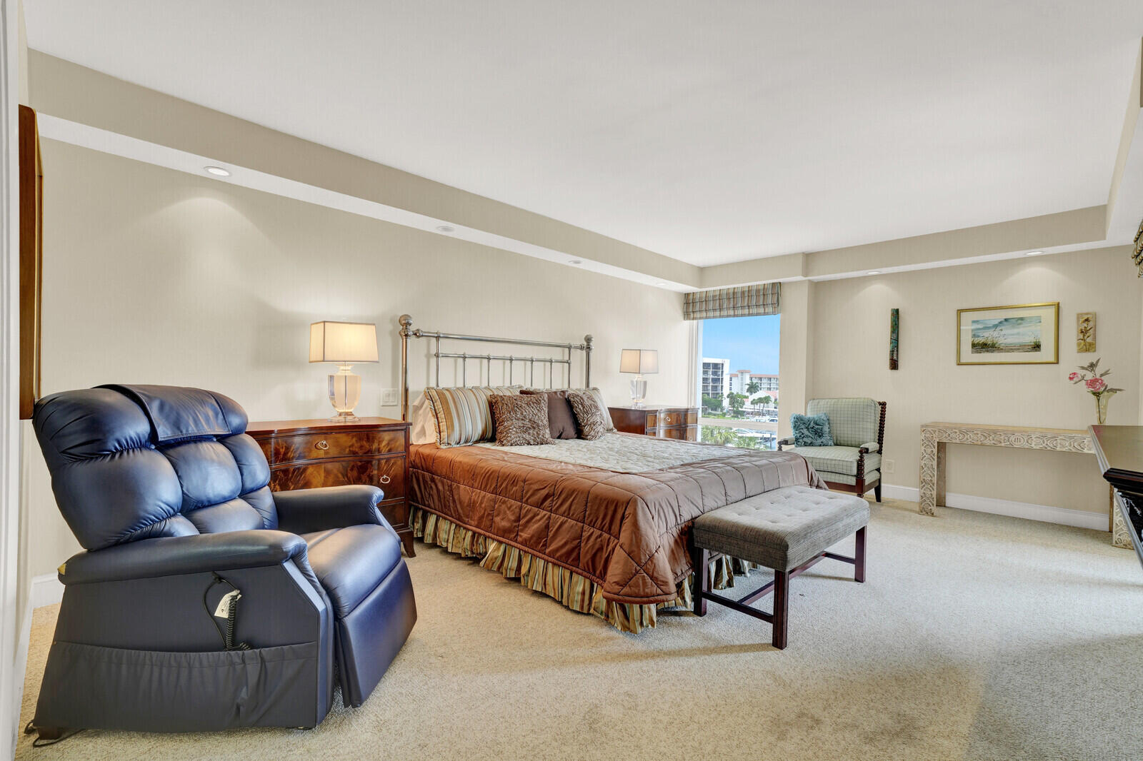 2697 N Ocean Boulevard F-501