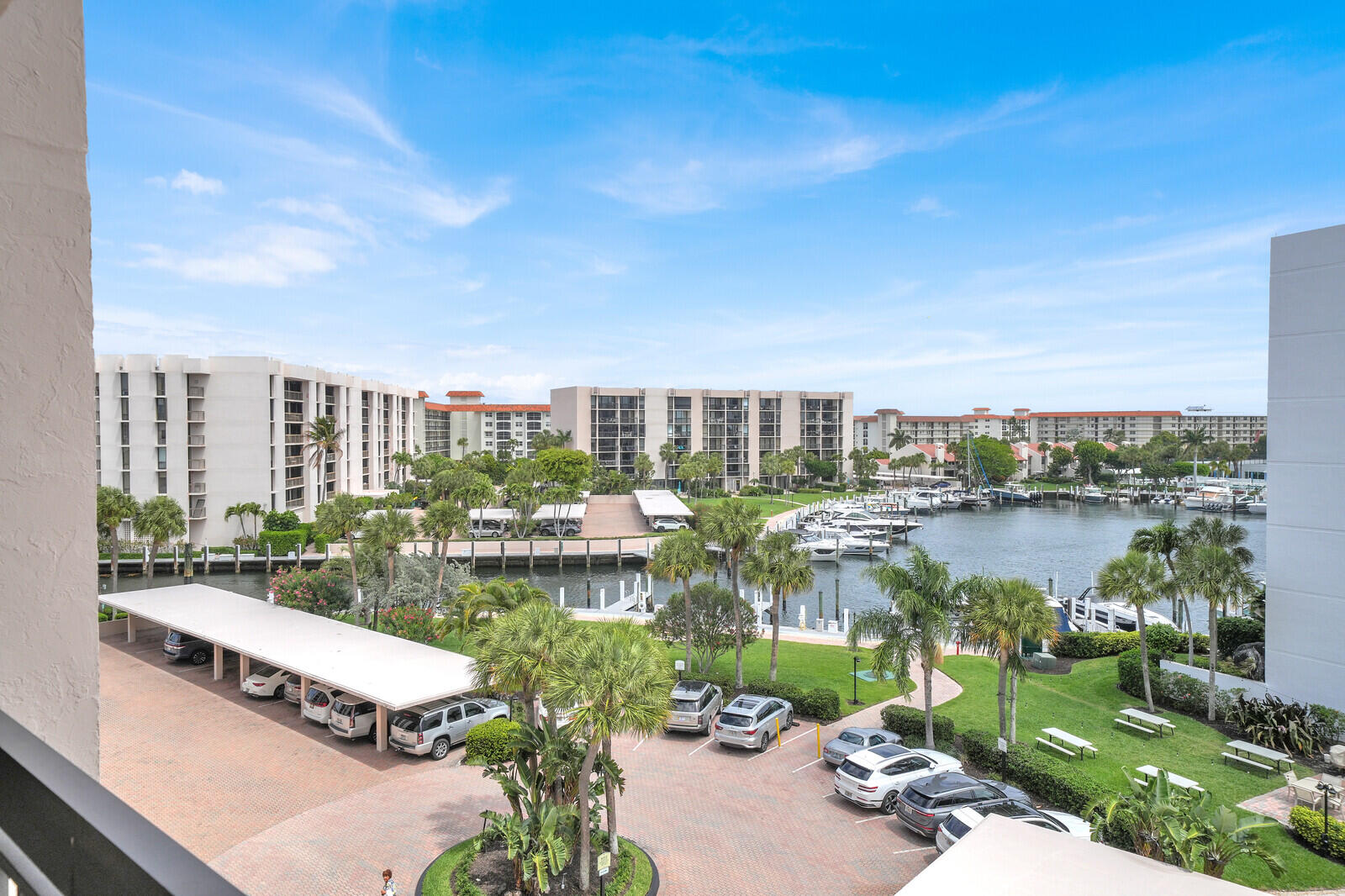 2697 N Ocean Boulevard F-501