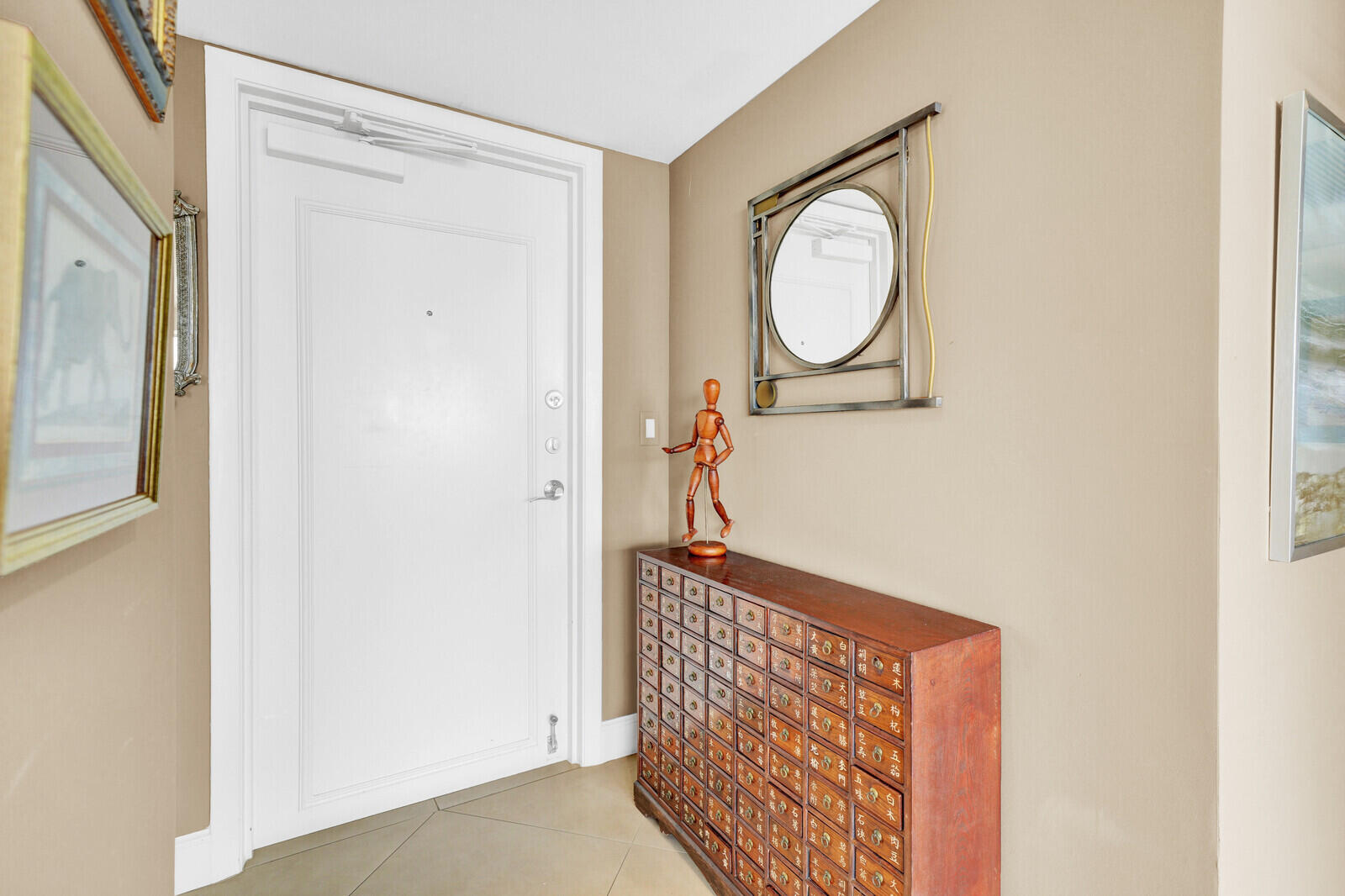 2697 N Ocean Boulevard F-501