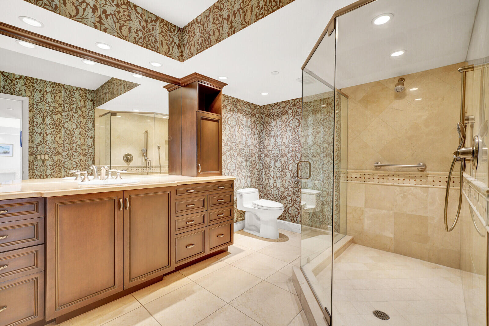 2697 N Ocean Boulevard F-501