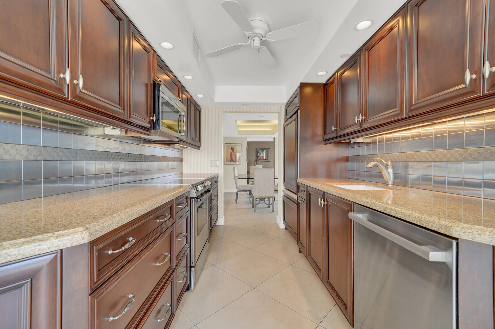 2697 N Ocean Boulevard F-501