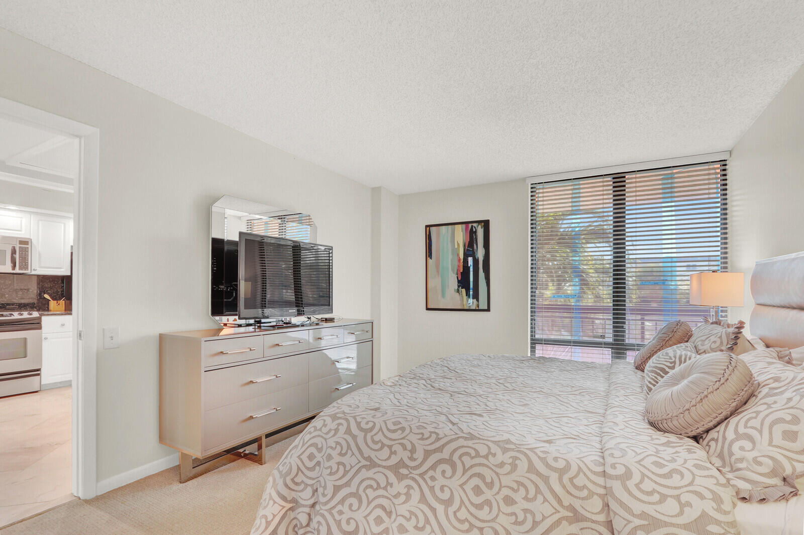 2687 N Ocean Boulevard G-306