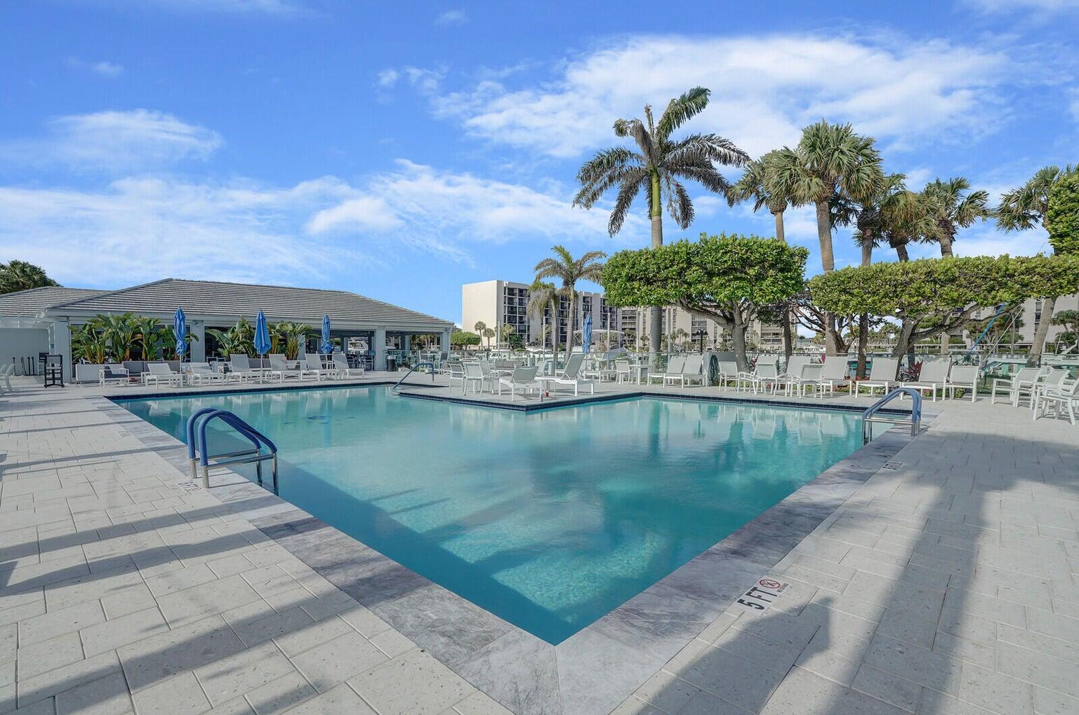 2687 N Ocean Boulevard G-306