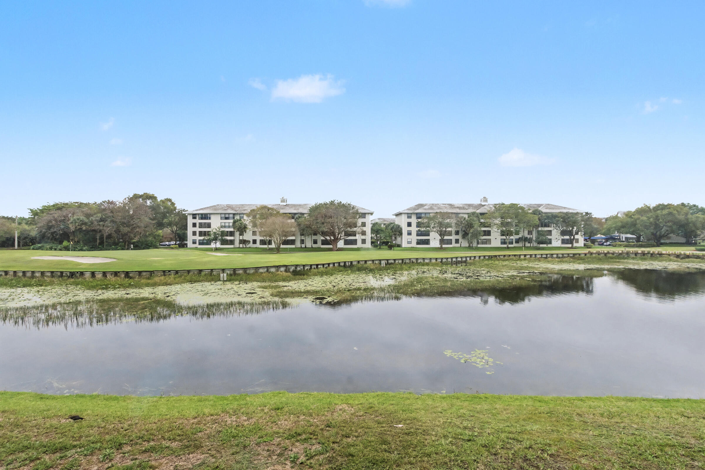 1518 Whitehall Drive 204