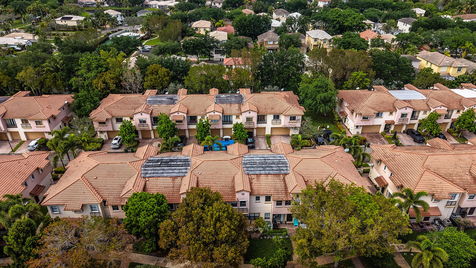 4742 Grand Cypress Circle N