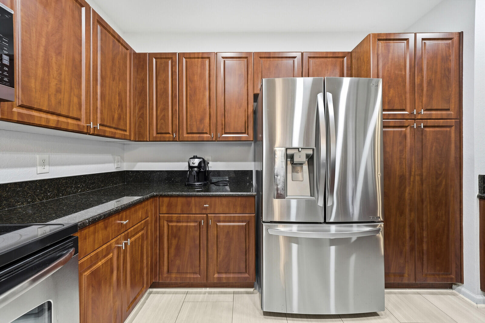 4742 Grand Cypress Circle N