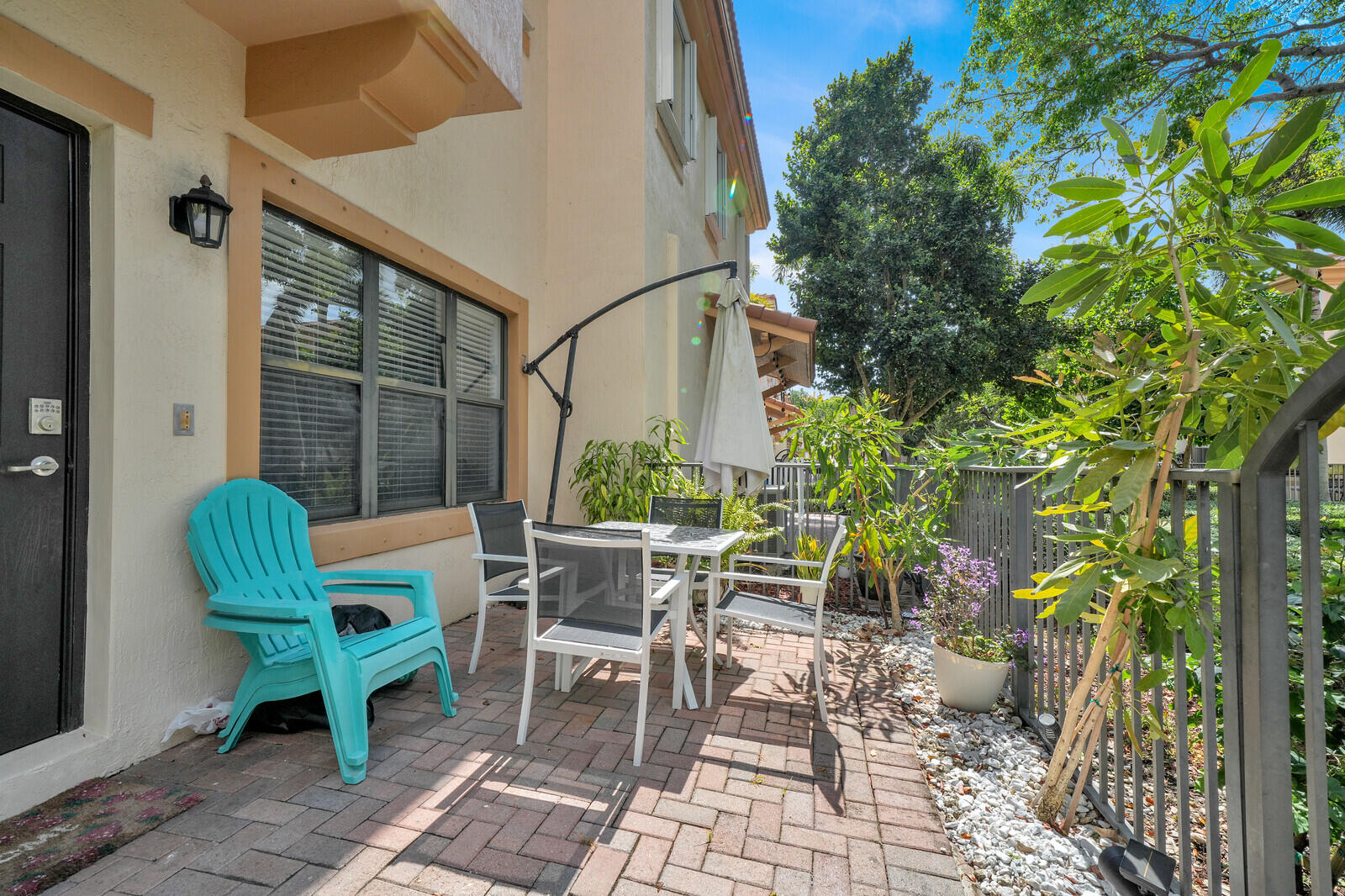 4742 Grand Cypress Circle N