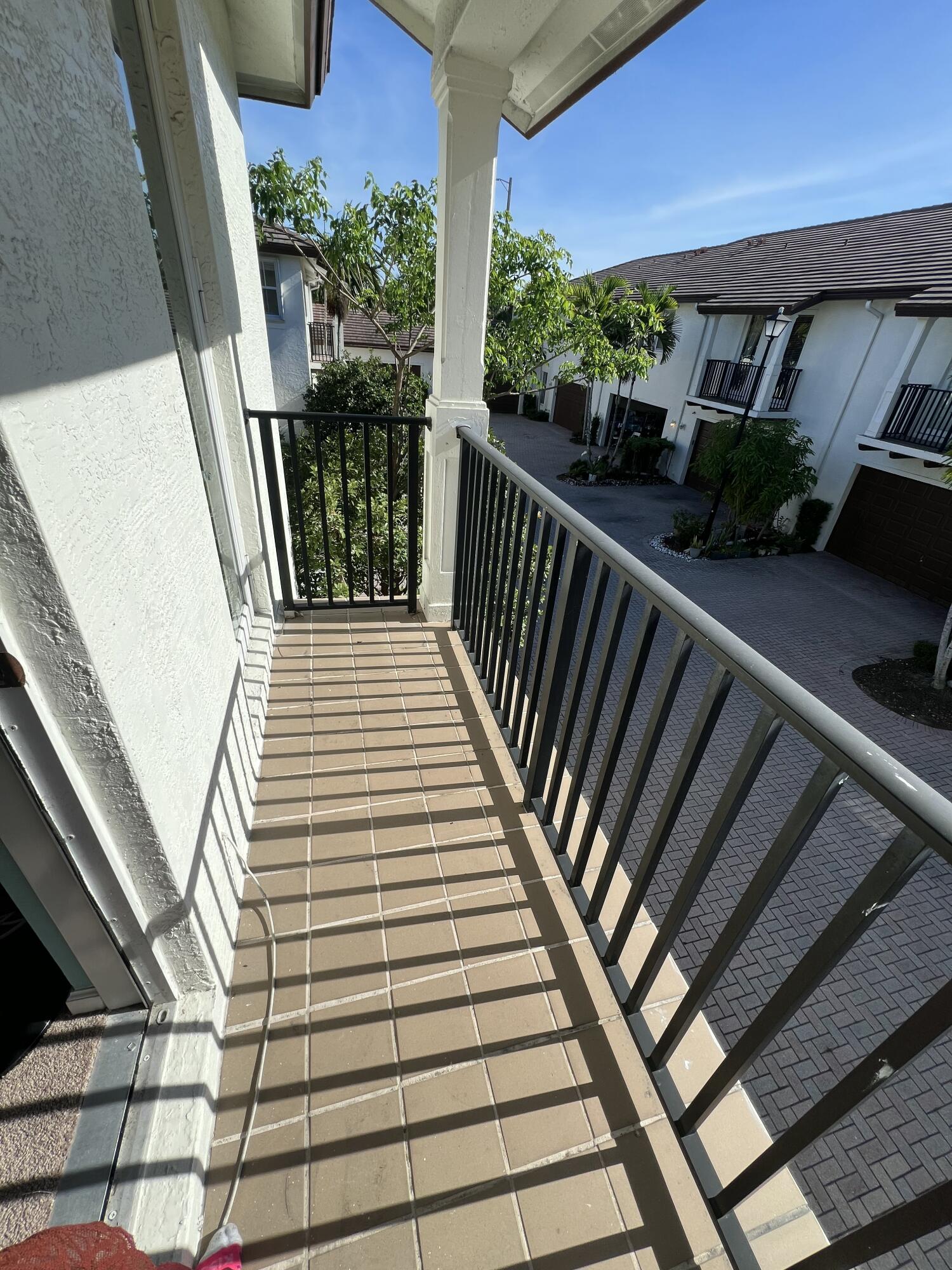 4501 Mimosa Terrace 1401