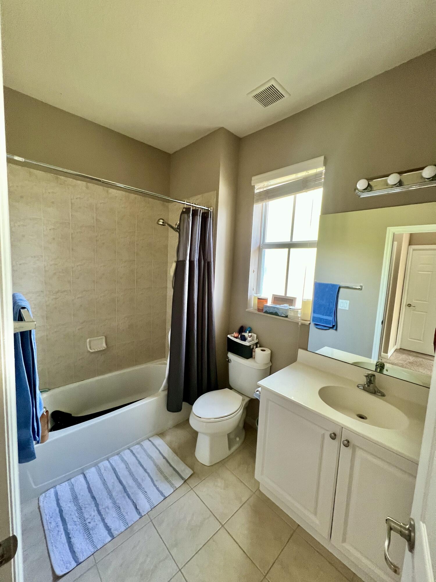 4501 Mimosa Terrace 1401