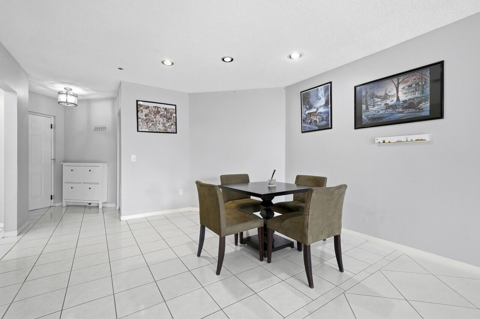 5155 Europa Drive J