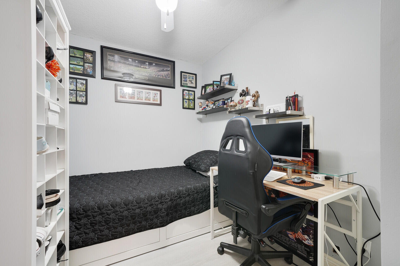 4807 S Hemingway Circle