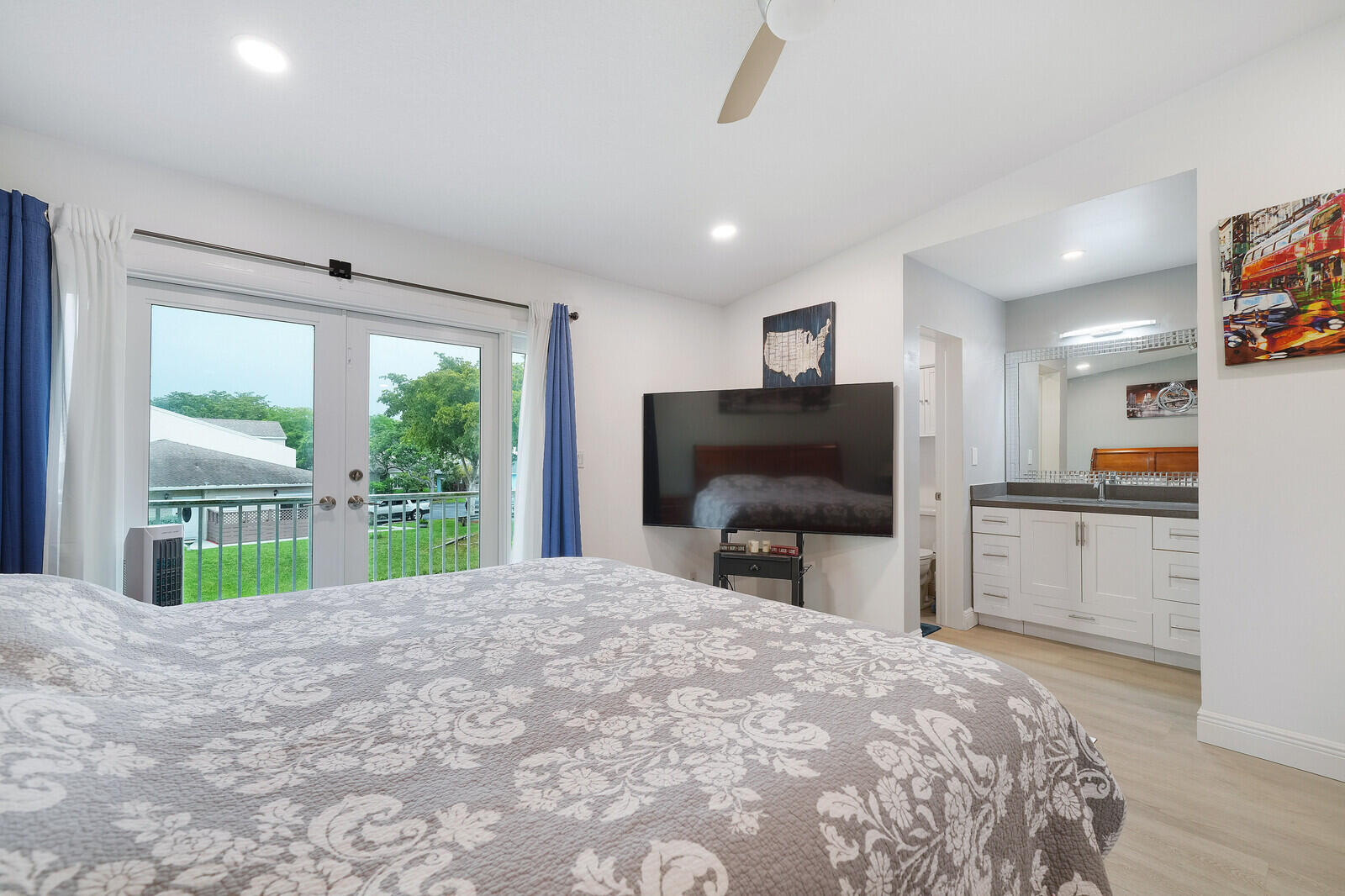 4807 S Hemingway Circle