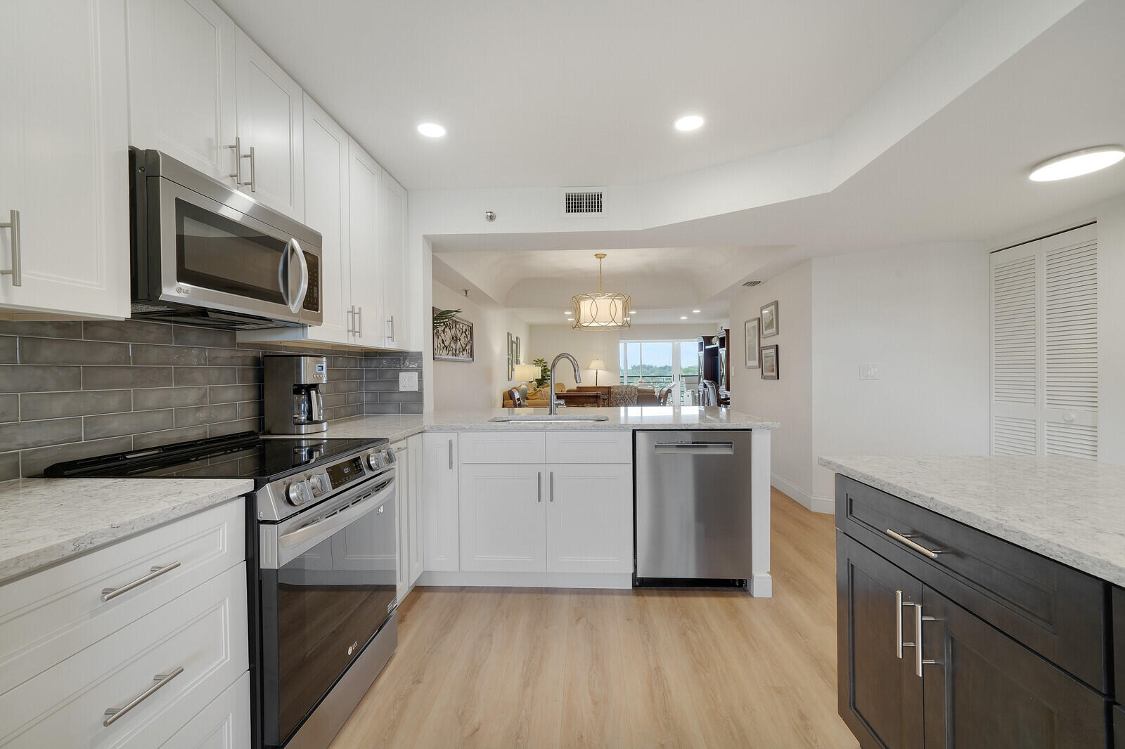 9220 SW 14th Street 3503