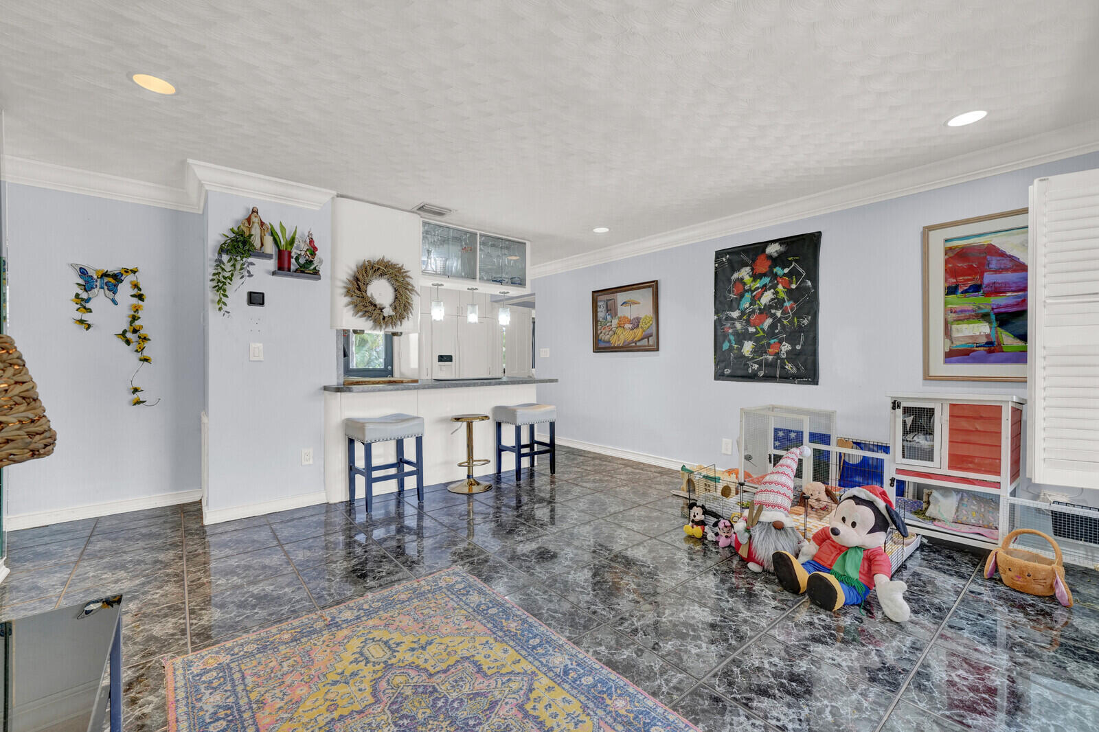 910 NE 23rd Court