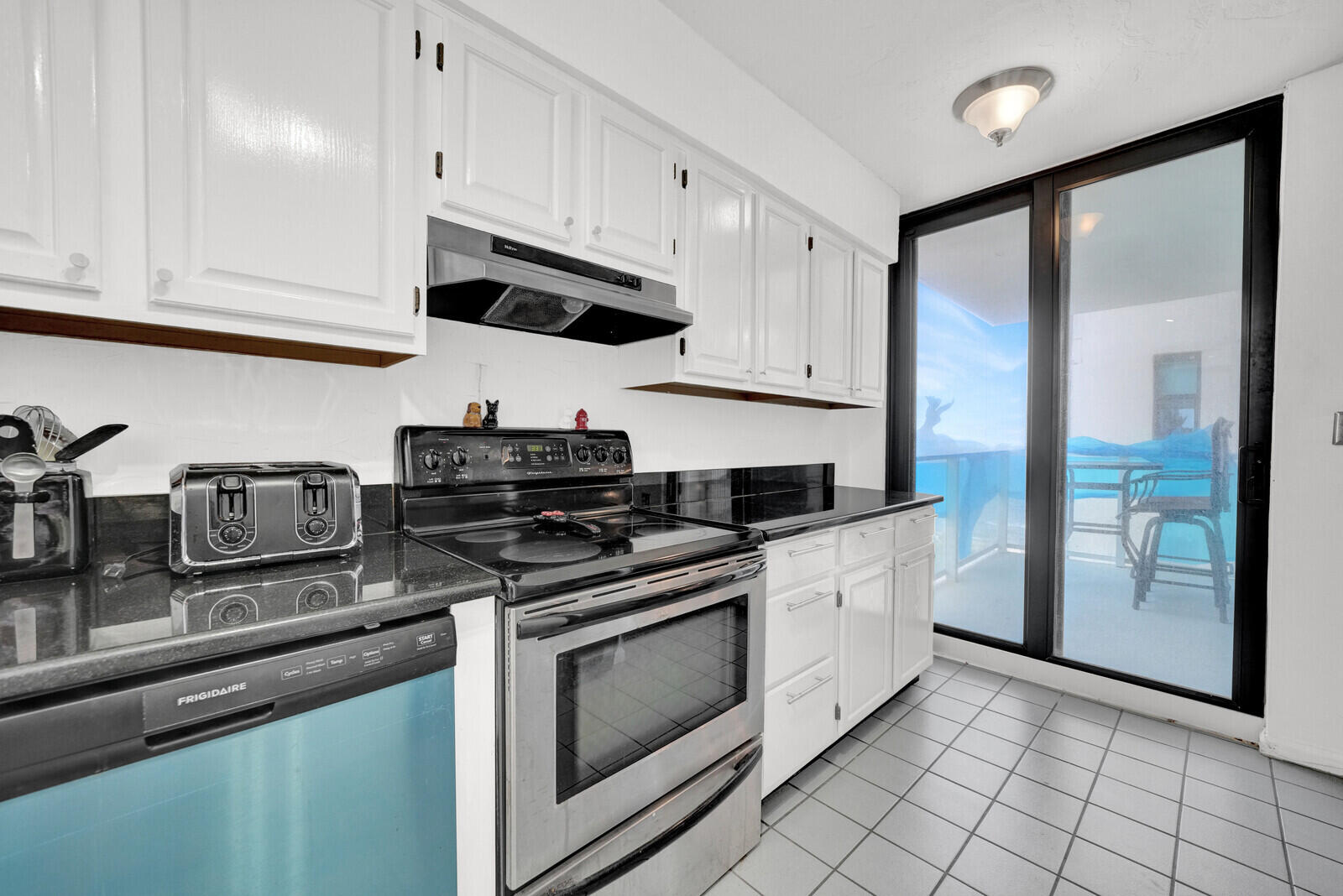 1000 S Ocean Boulevard 6-o