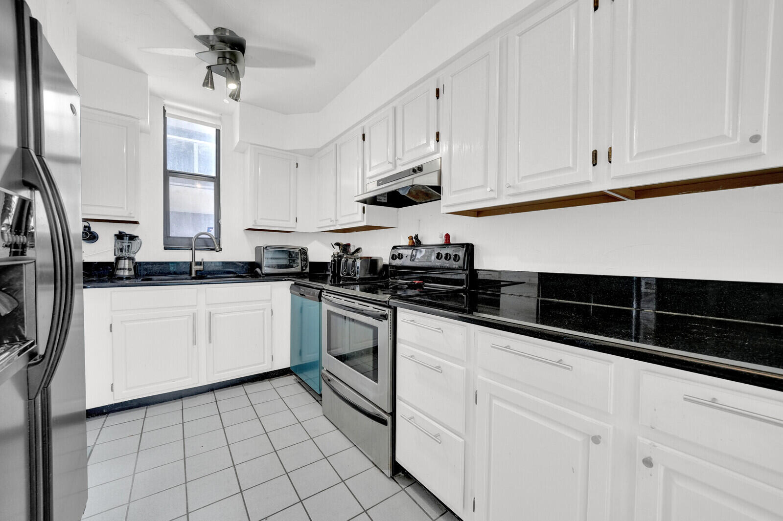1000 S Ocean Boulevard 6-o