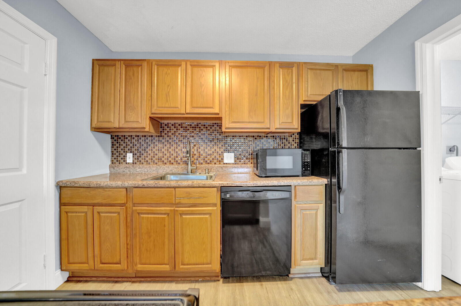2301 N Congress Avenue 25