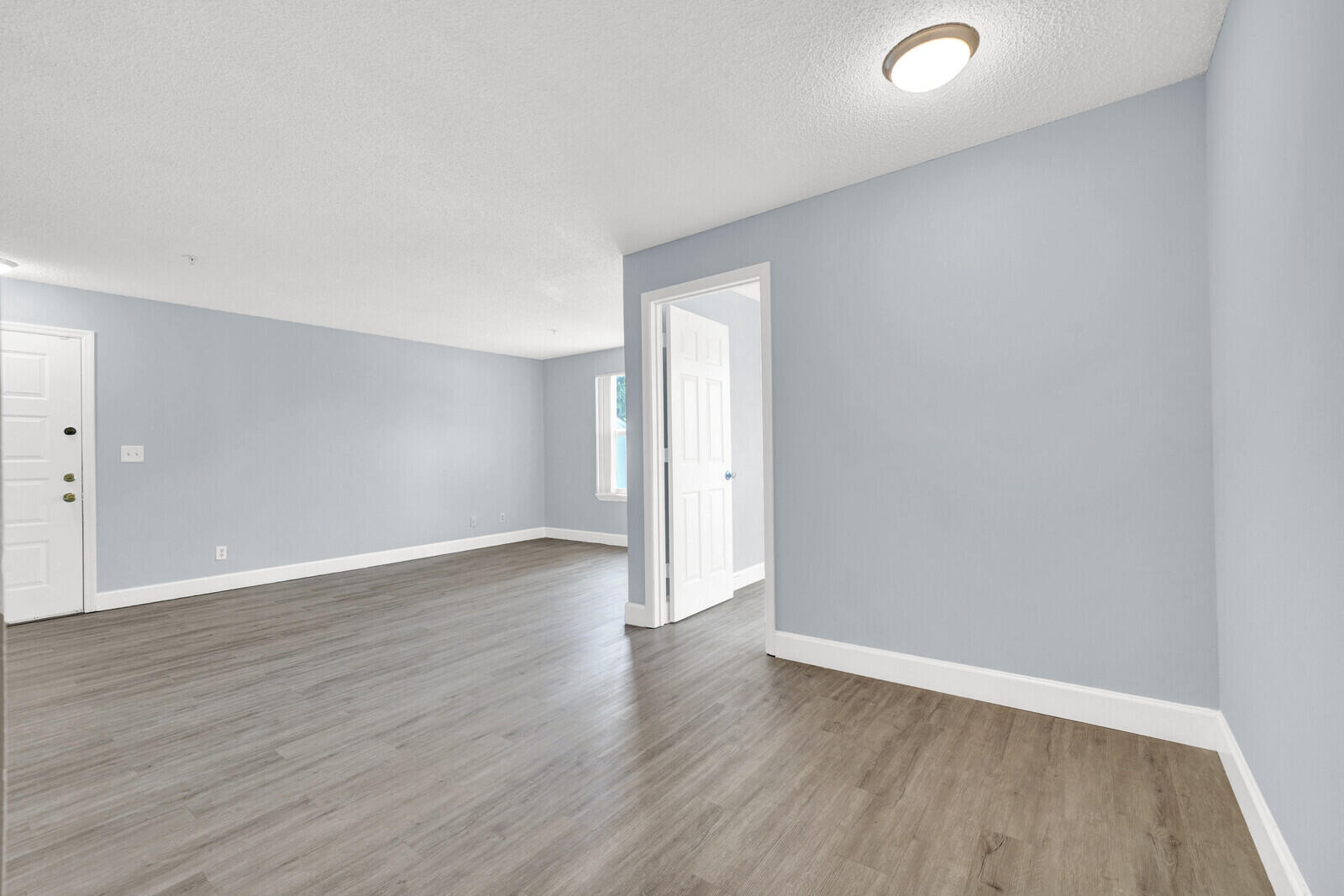 2301 N Congress Avenue 25