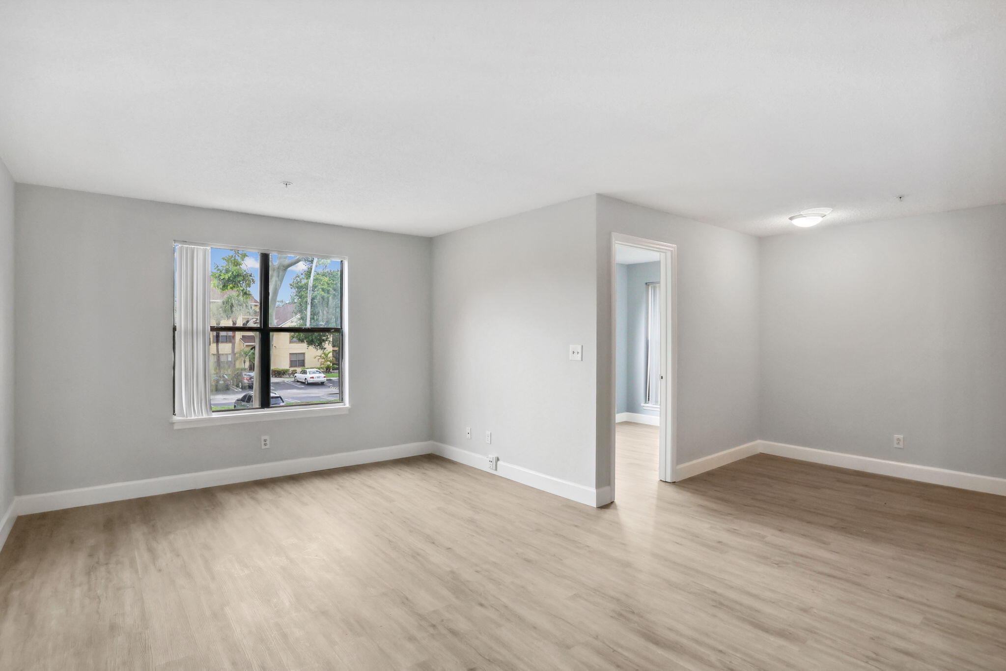 2301 N Congress Avenue 25
