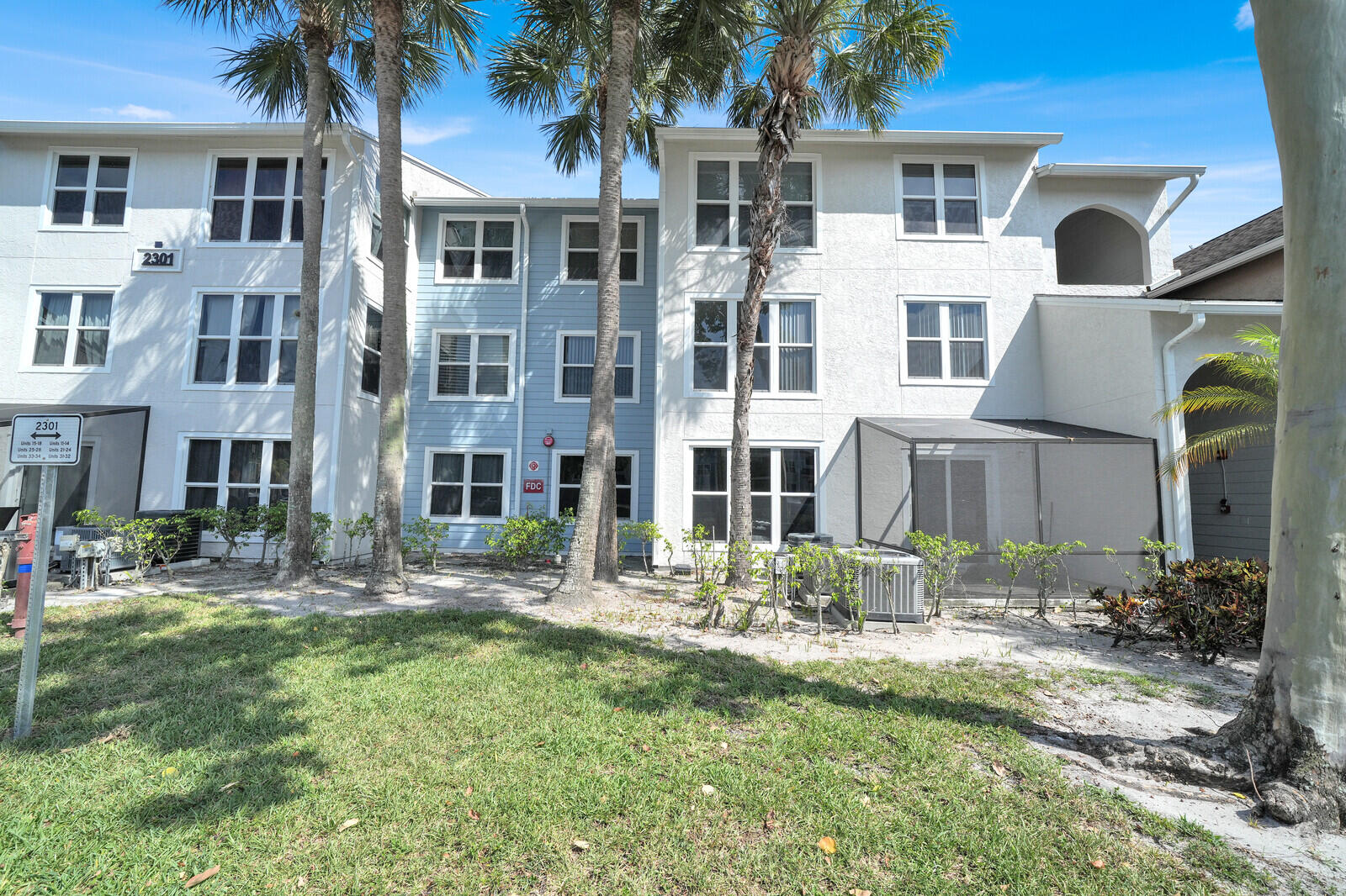 2301 N Congress Avenue 25