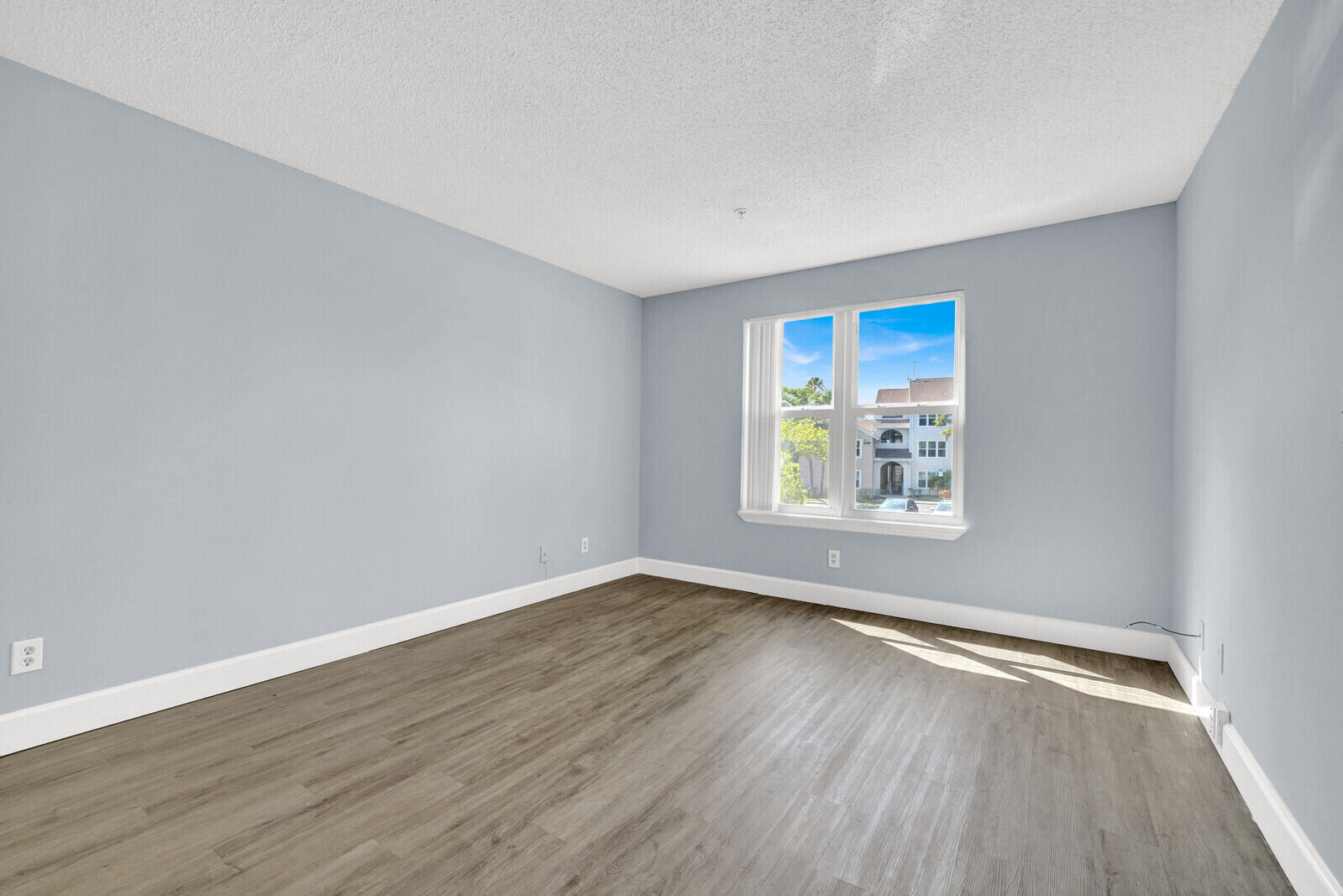 2301 N Congress Avenue 25