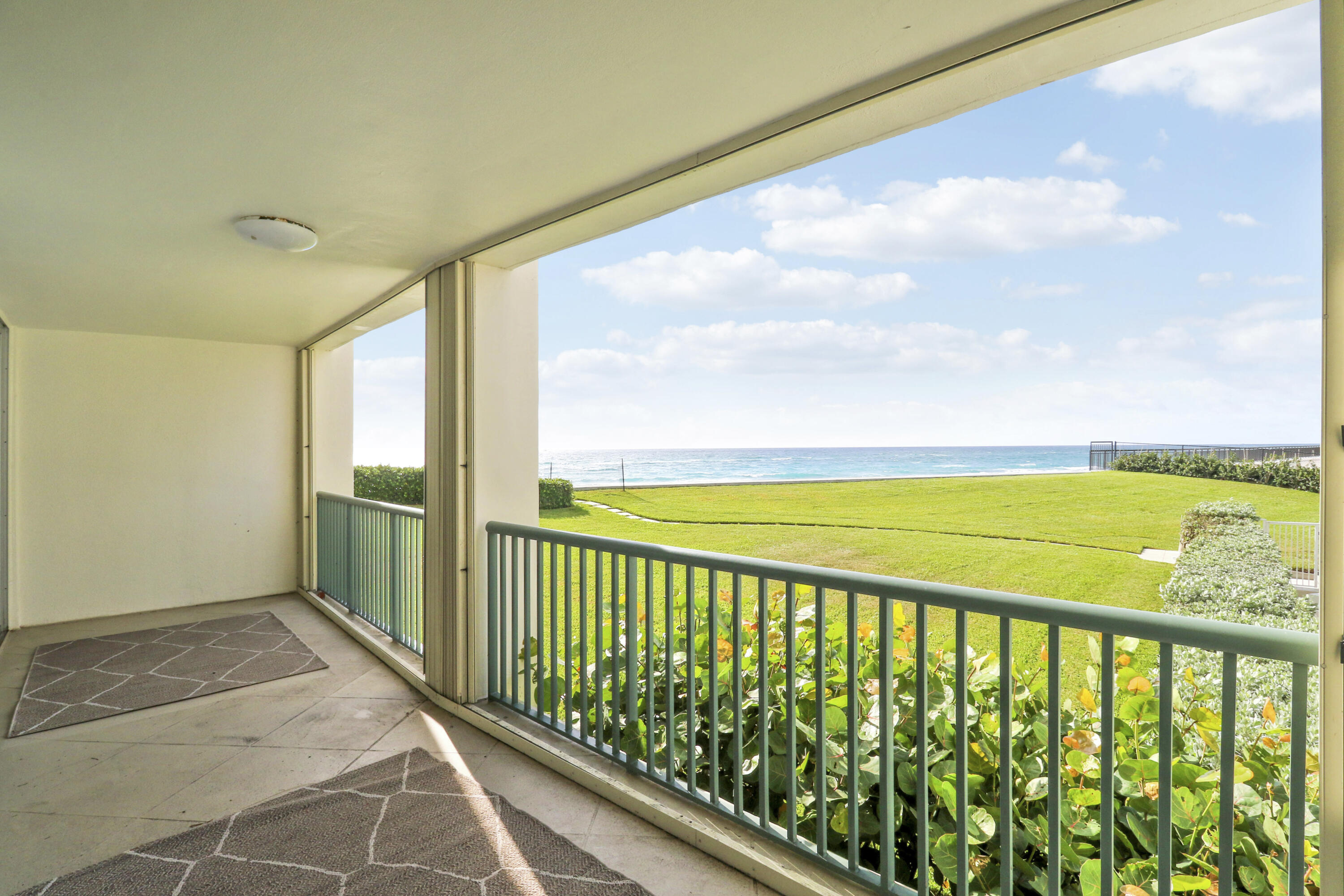 5400 N Ocean Drive 1b