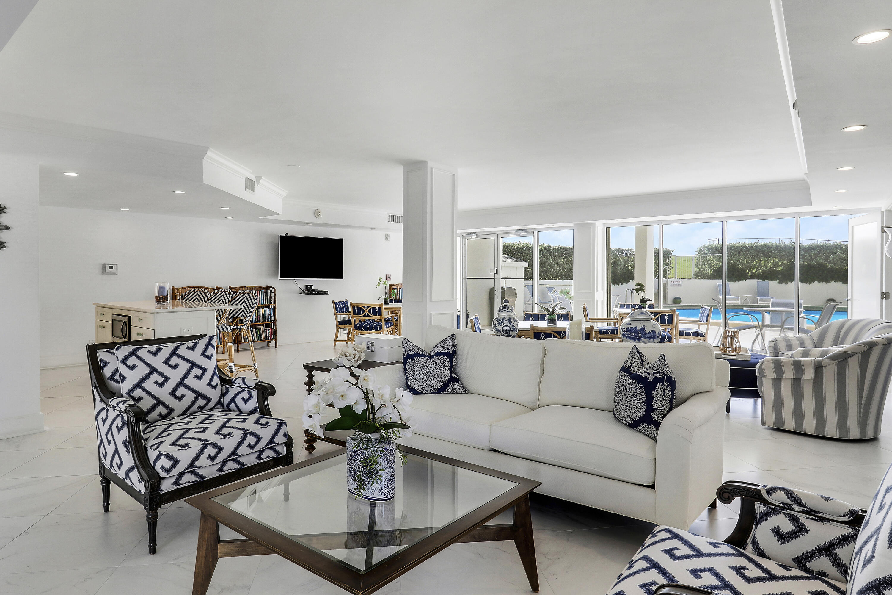 5400 N Ocean Drive 1b