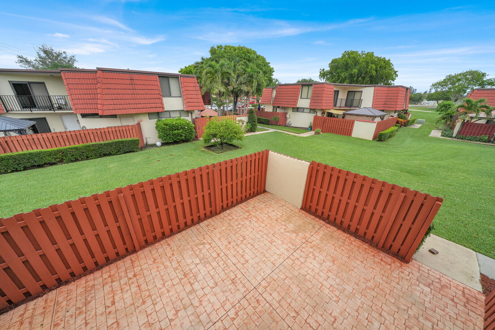 3878 Victoria Drive