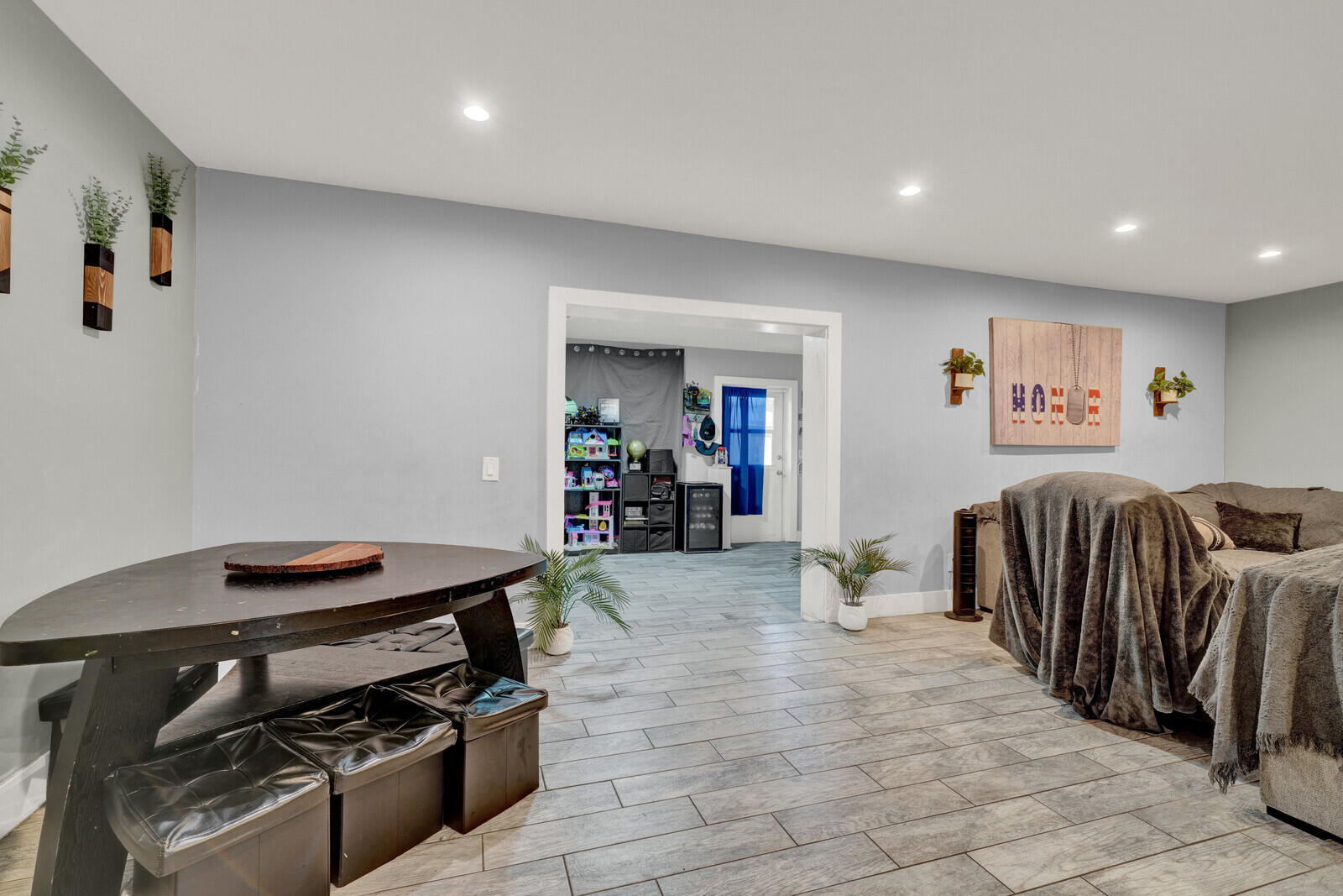 9599 SW 13th Place