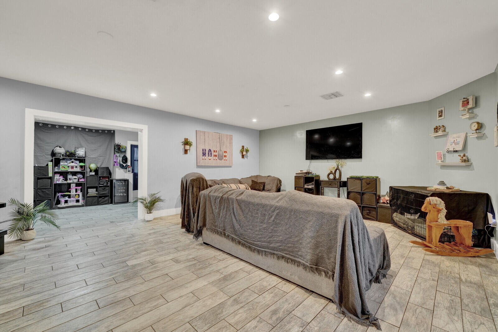 9599 SW 13th Place