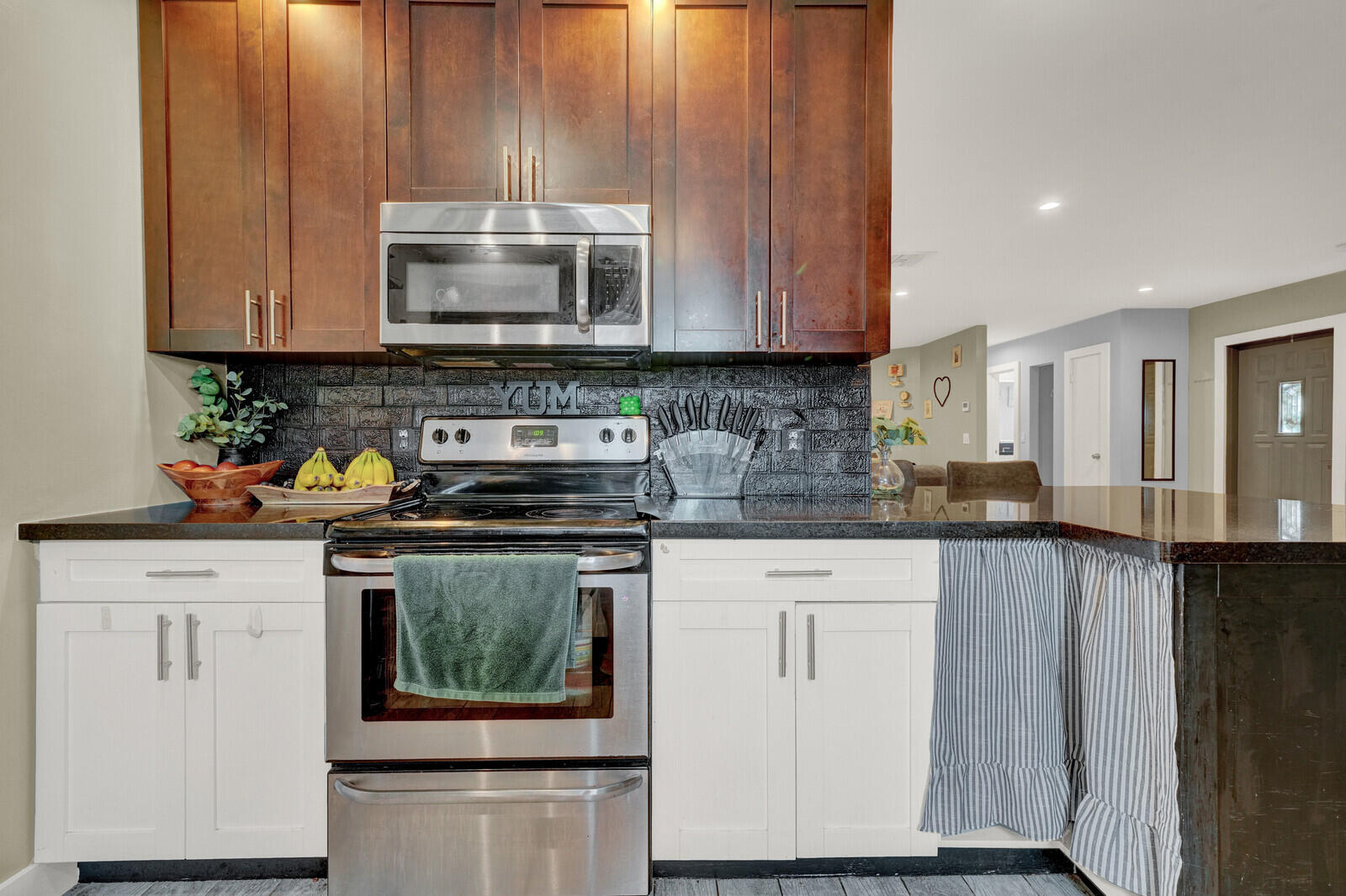 9599 SW 13th Place