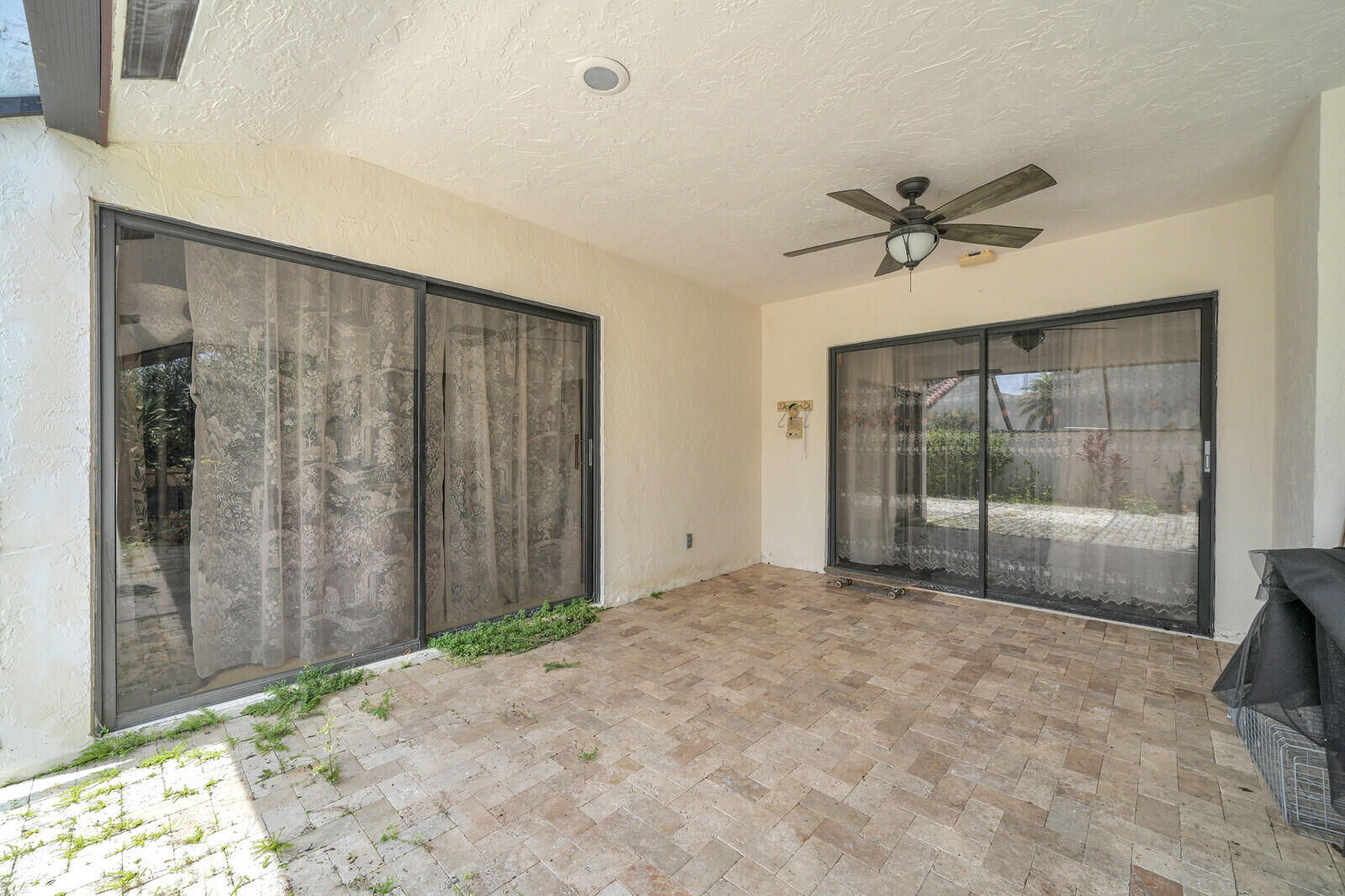 21381 Sonesta Way