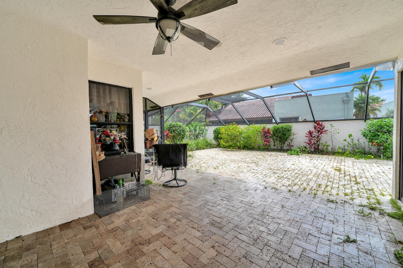 21381 Sonesta Way