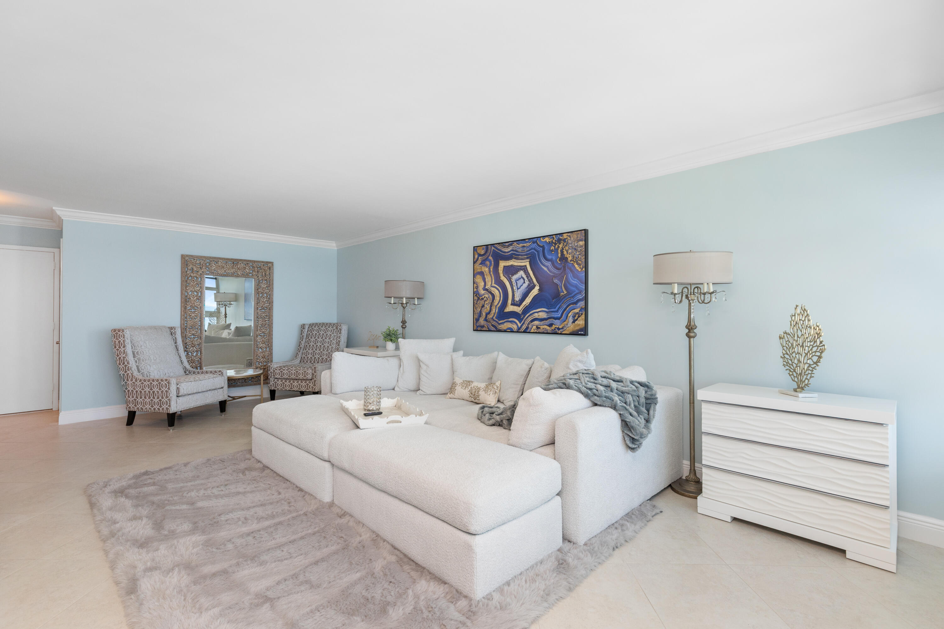1620 S Ocean Boulevard 10m, Lauderdale-By-The-Sea Unit: 10m