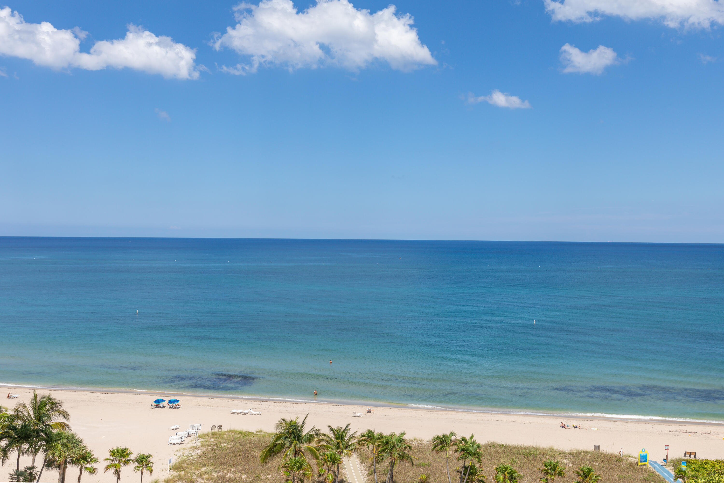 1620 S Ocean Boulevard 10m, Lauderdale-By-The-Sea Unit: 10m