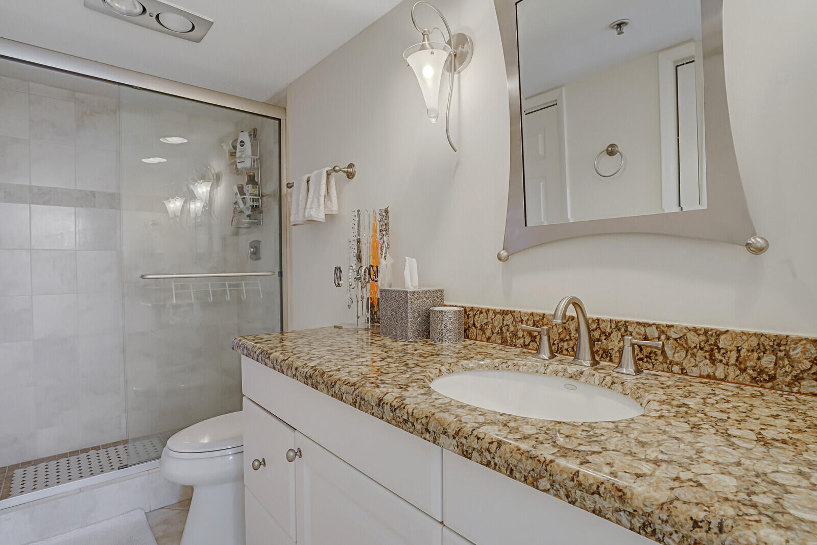 2687 N Ocean Boulevard G-305