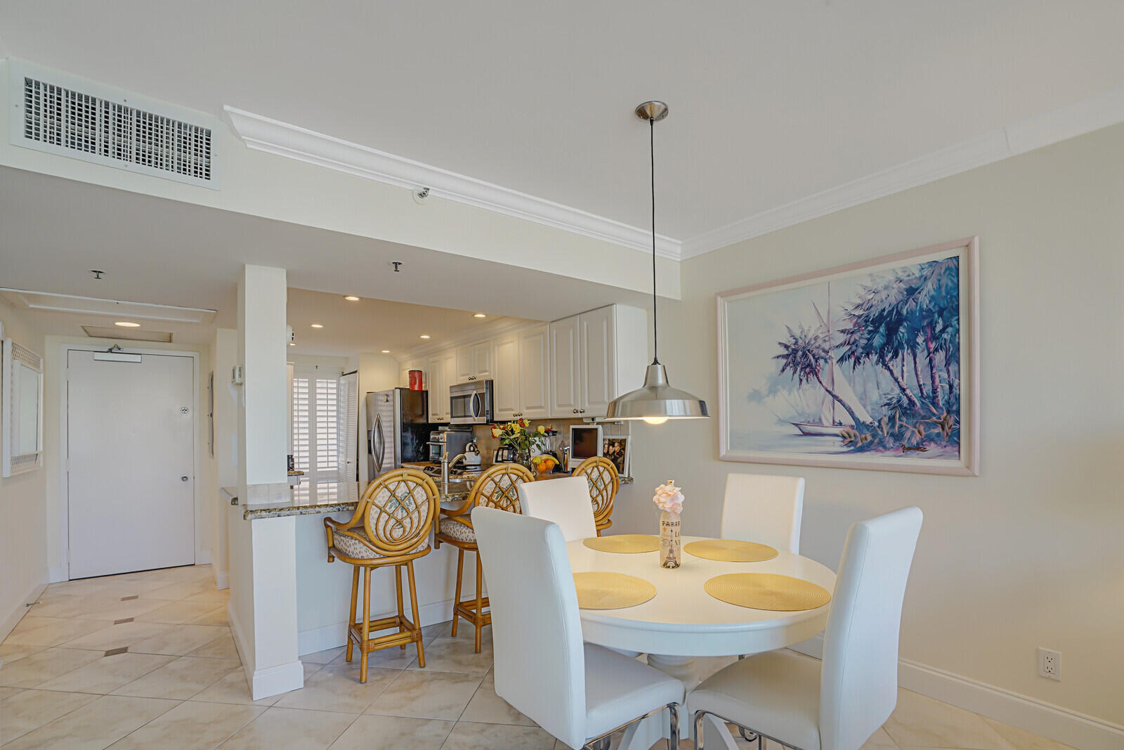 2687 N Ocean Boulevard G-305