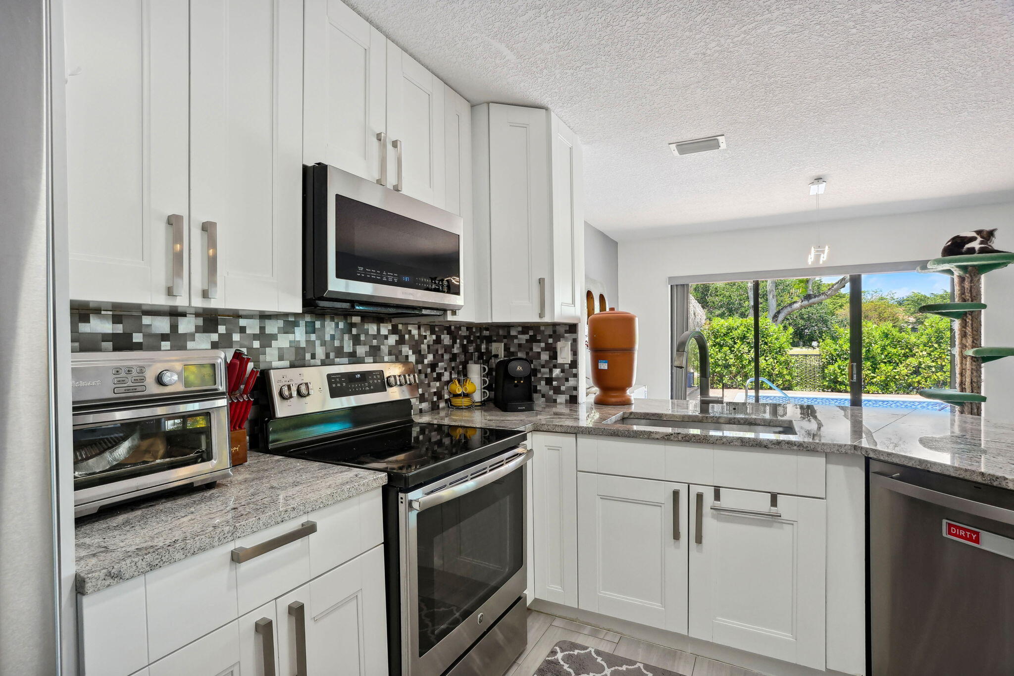 6601 Sweet Maple Lane
