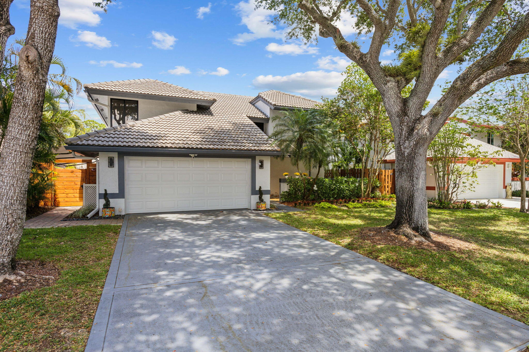 6601 Sweet Maple Lane