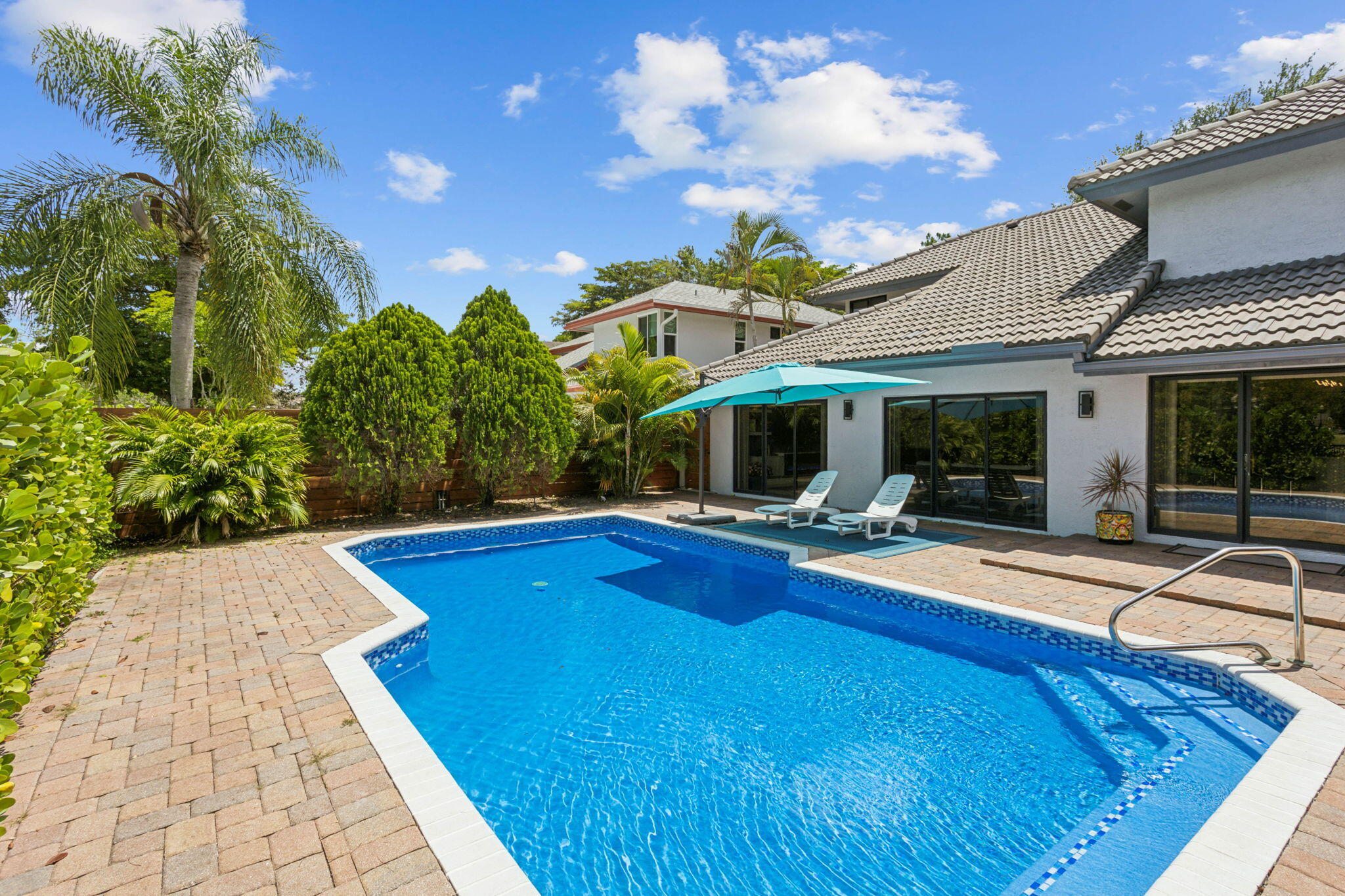 6601 Sweet Maple Lane