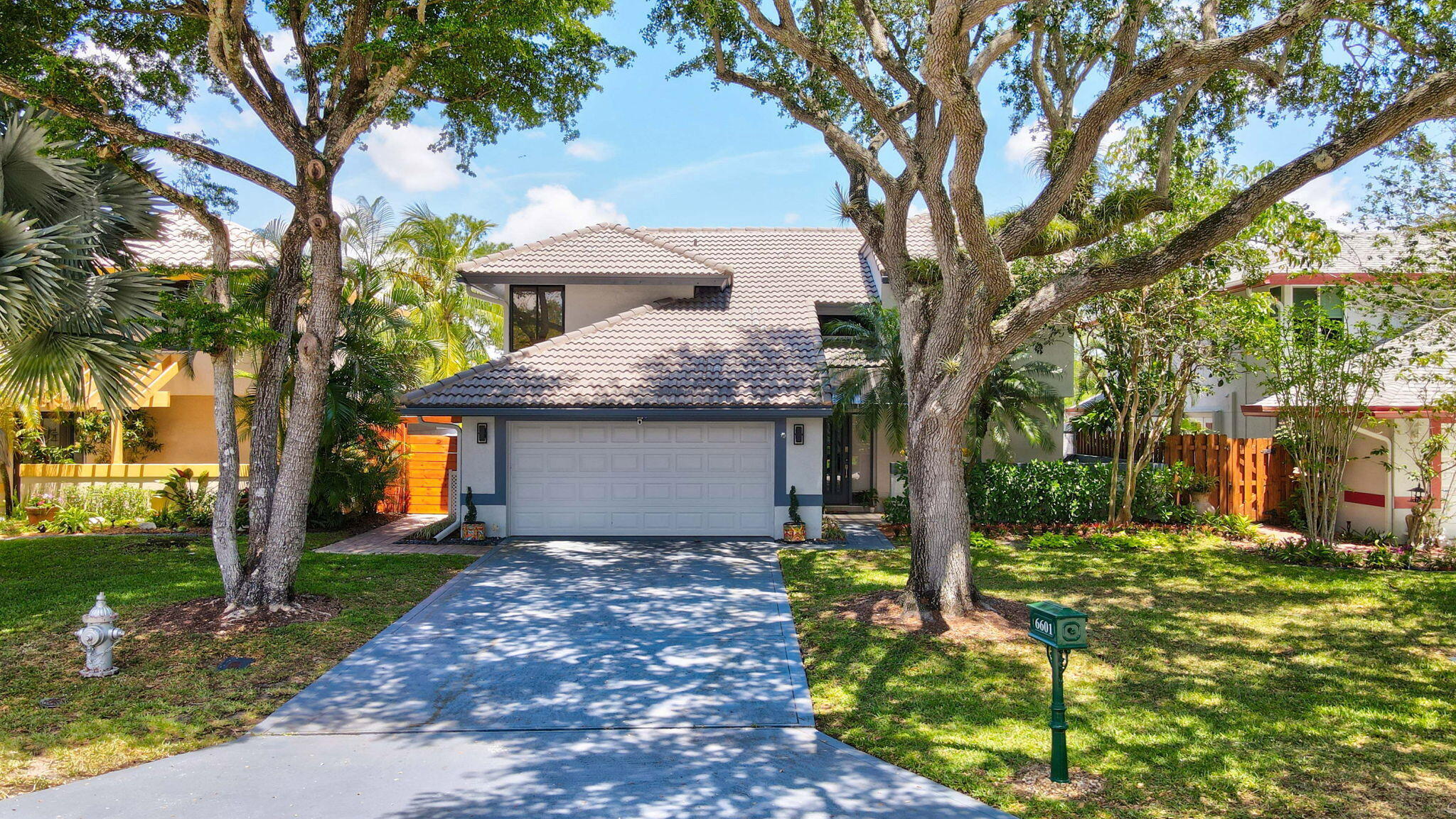 6601 Sweet Maple Lane