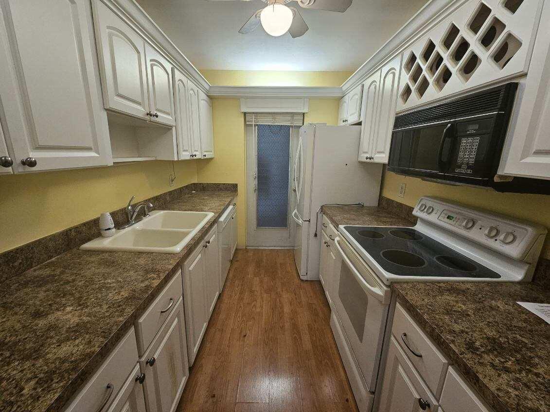 3401 Spanish Trail 152