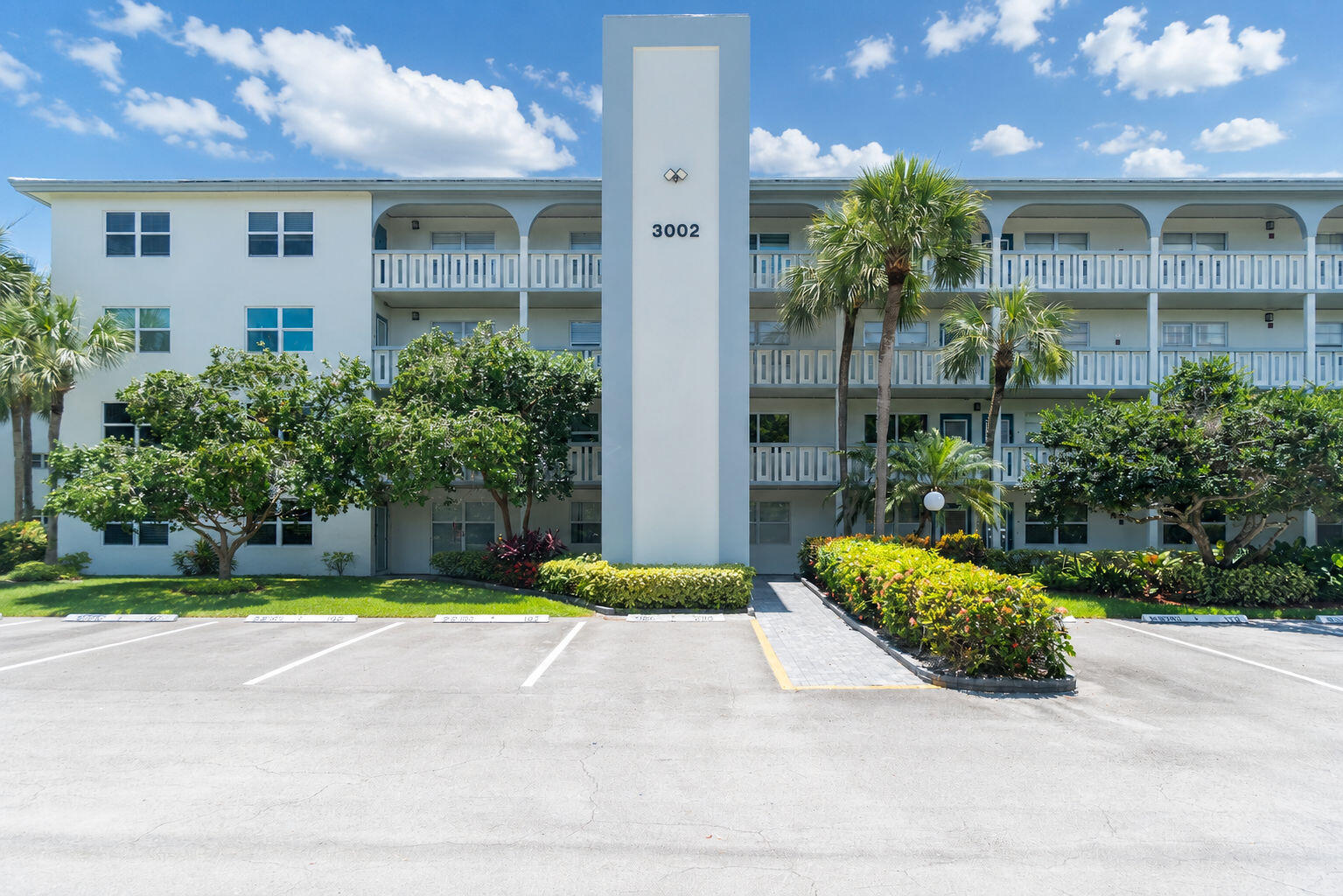 3002 Portofino Isle D1